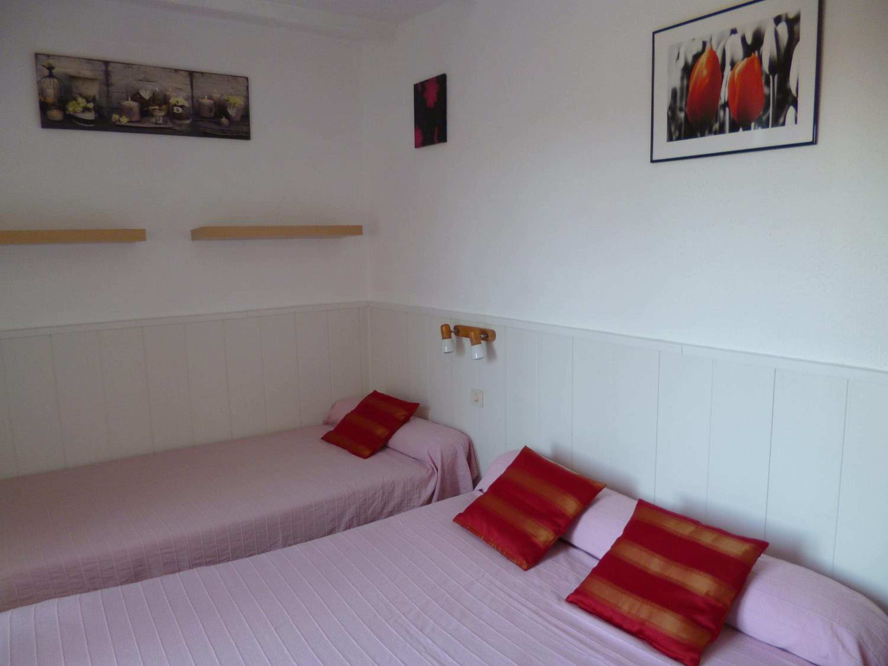 Triple Room with Terrace photo 1