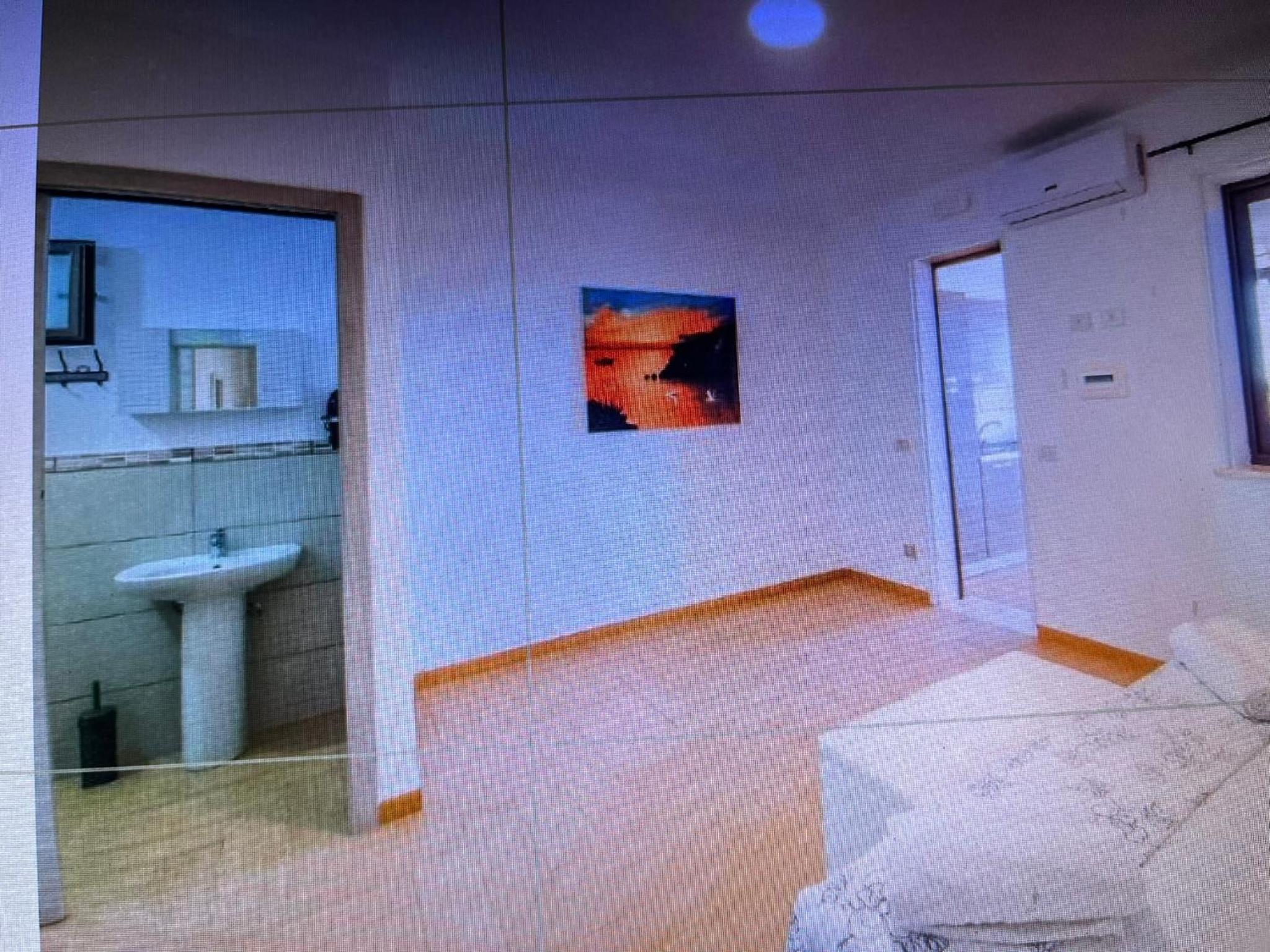 One-Bedroom Apartment with Sea View photo 3