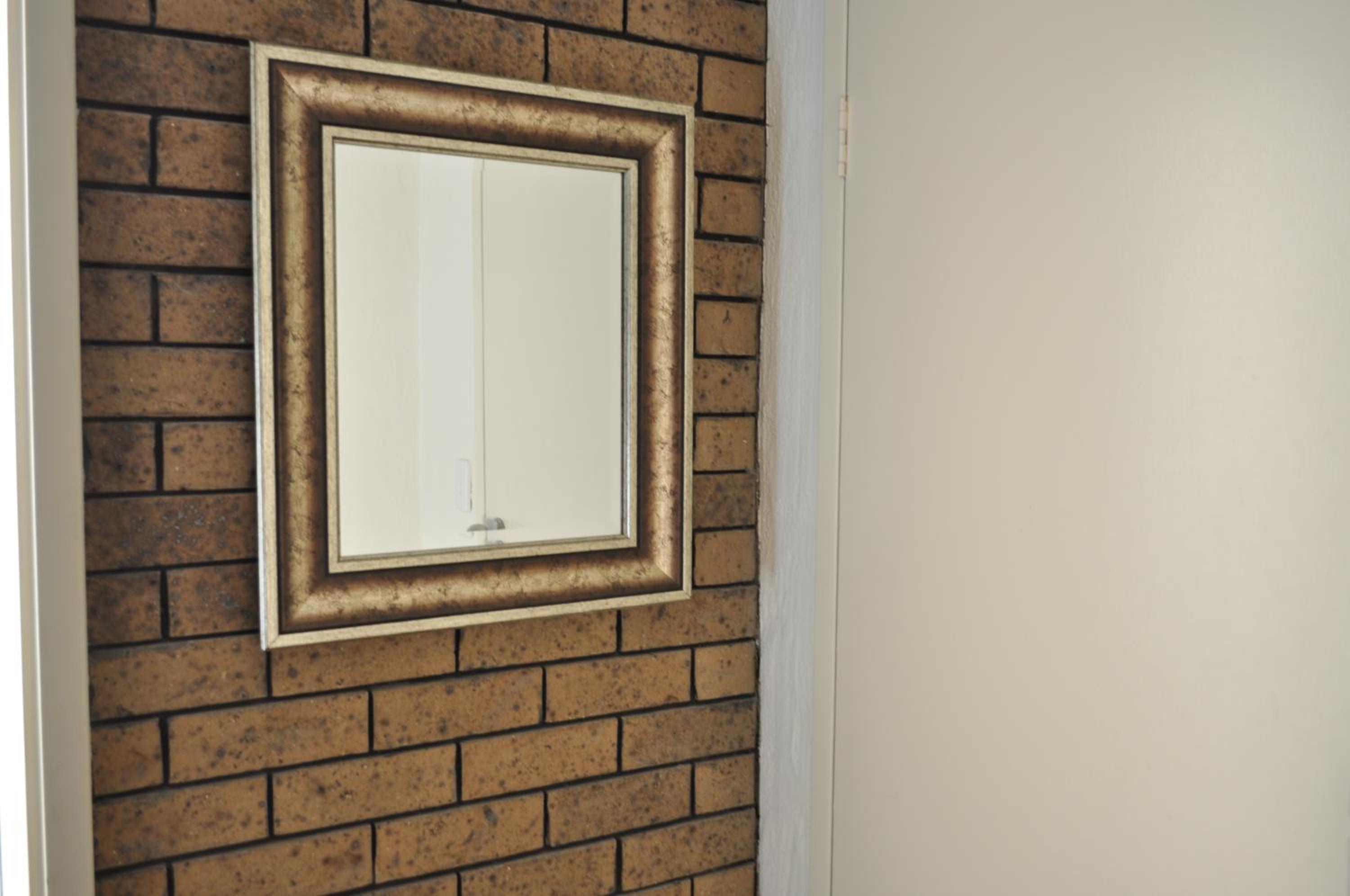 Deluxe Family Room photo 2