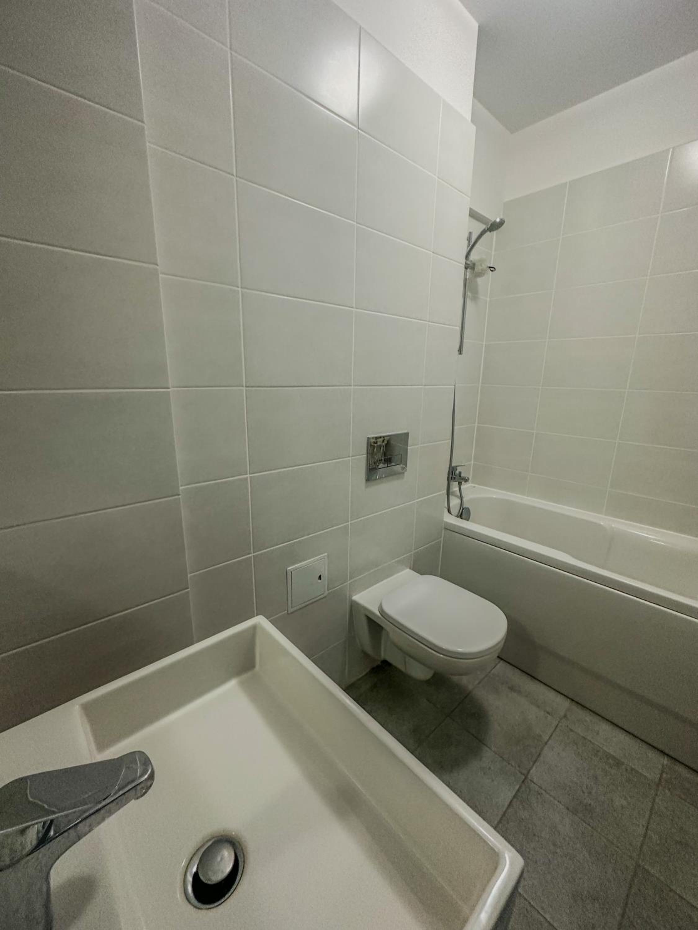 Two-Bedroom Deluxe Apartment