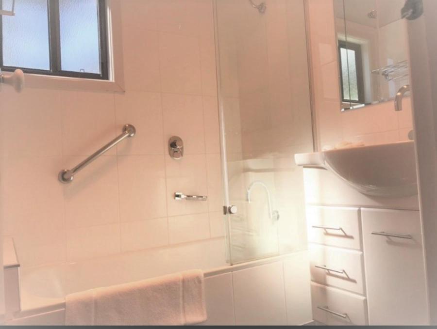 Two-Bedroom Luxury Terrace House photo 2
