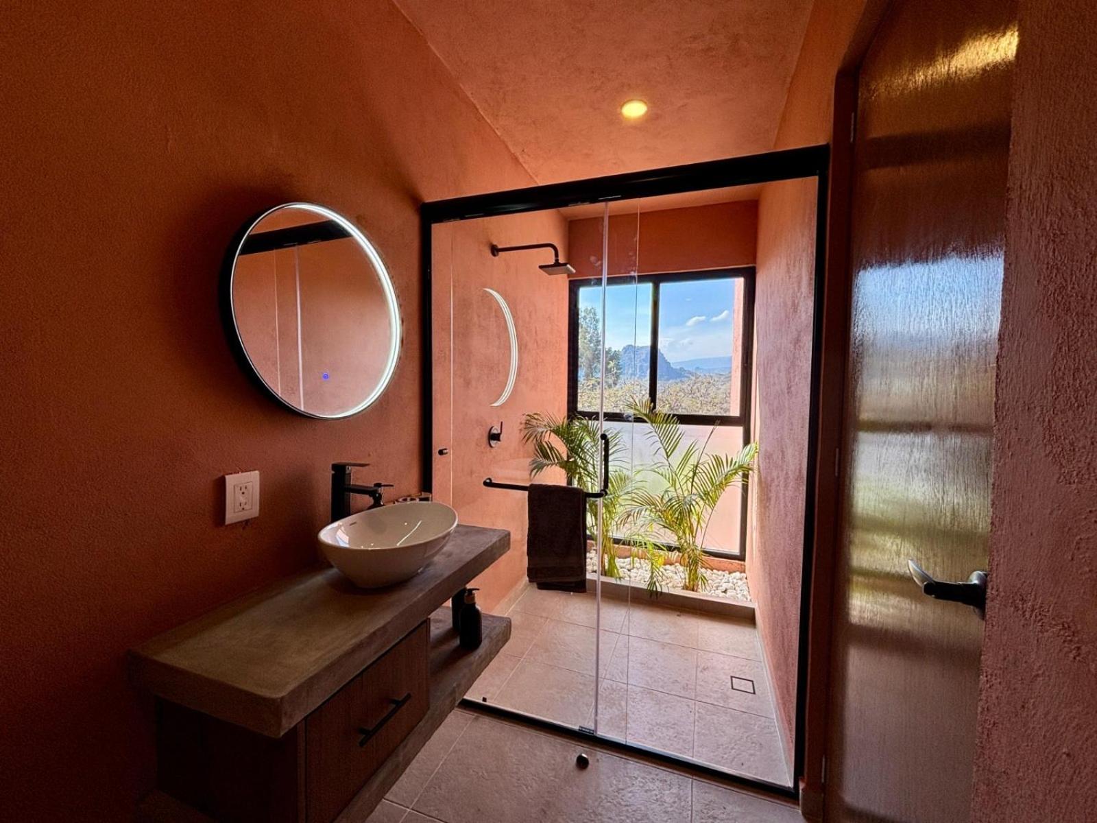 One-Bedroom Chalet - Photo 5