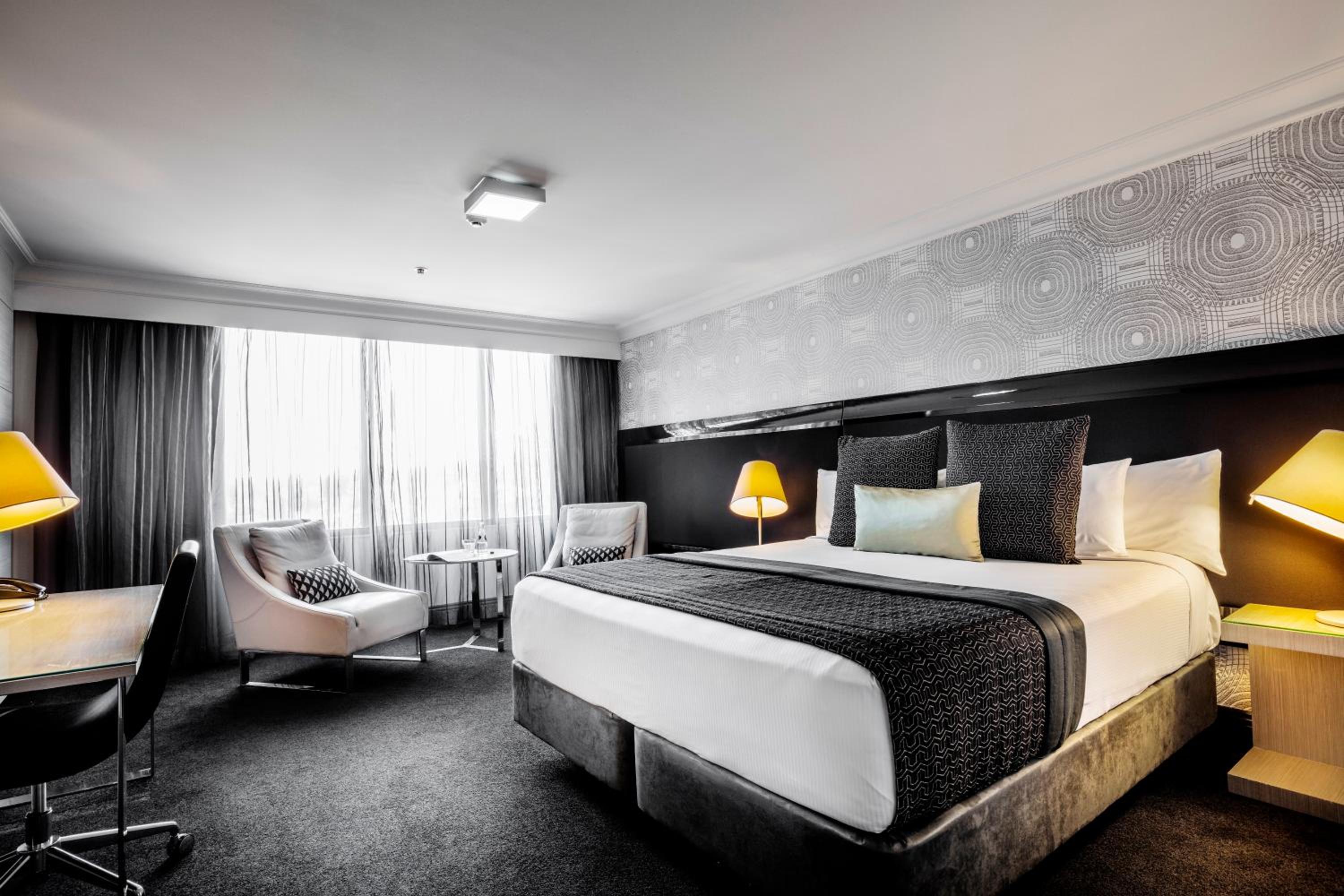 Deluxe King Room - Photo 1