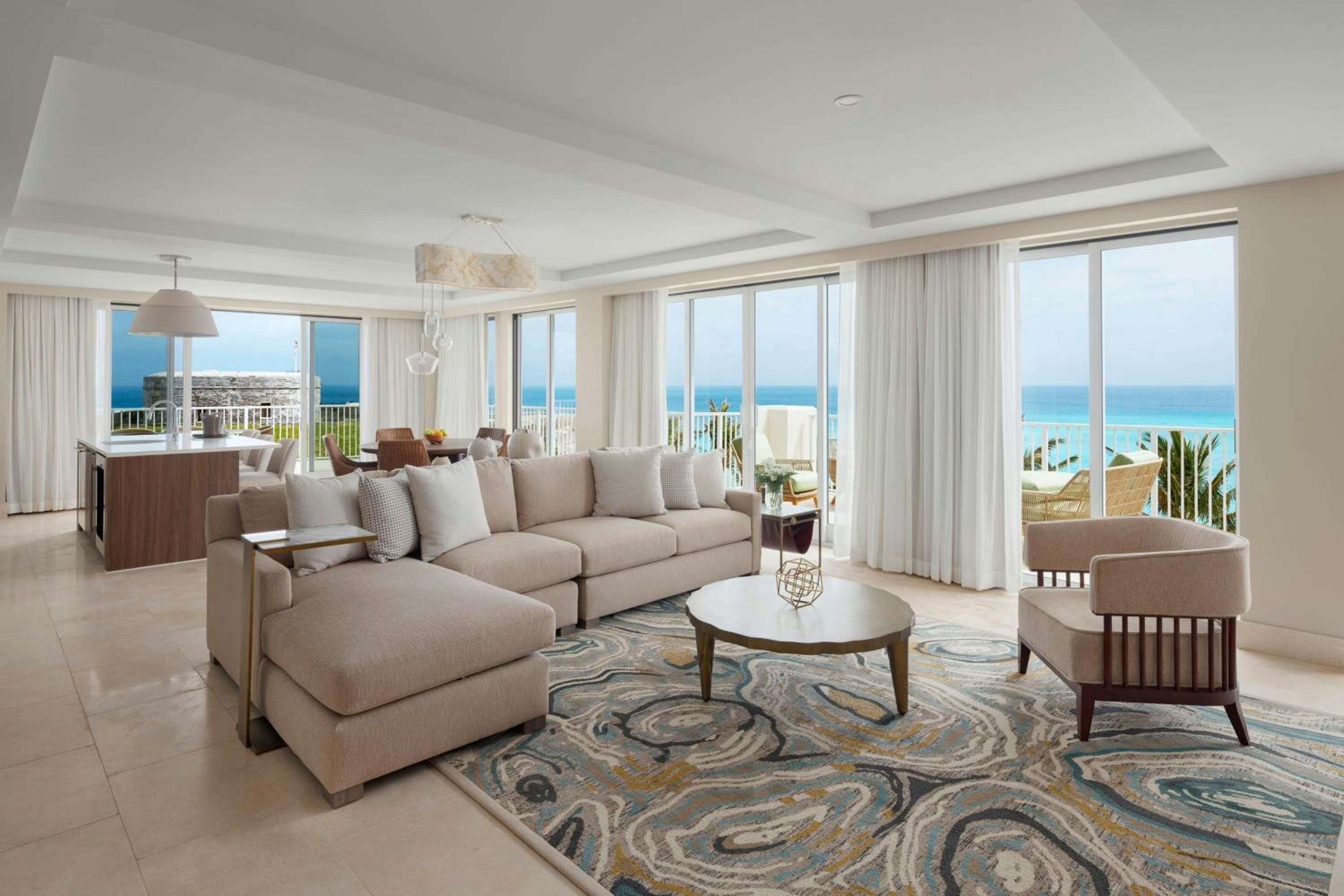 St. Catherine Suite, 1 Bedroom Suite, 1 King, Oceanfront, Balcony