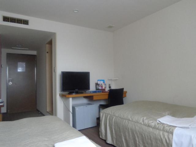 Standard Twin Room - Smoking photo 3