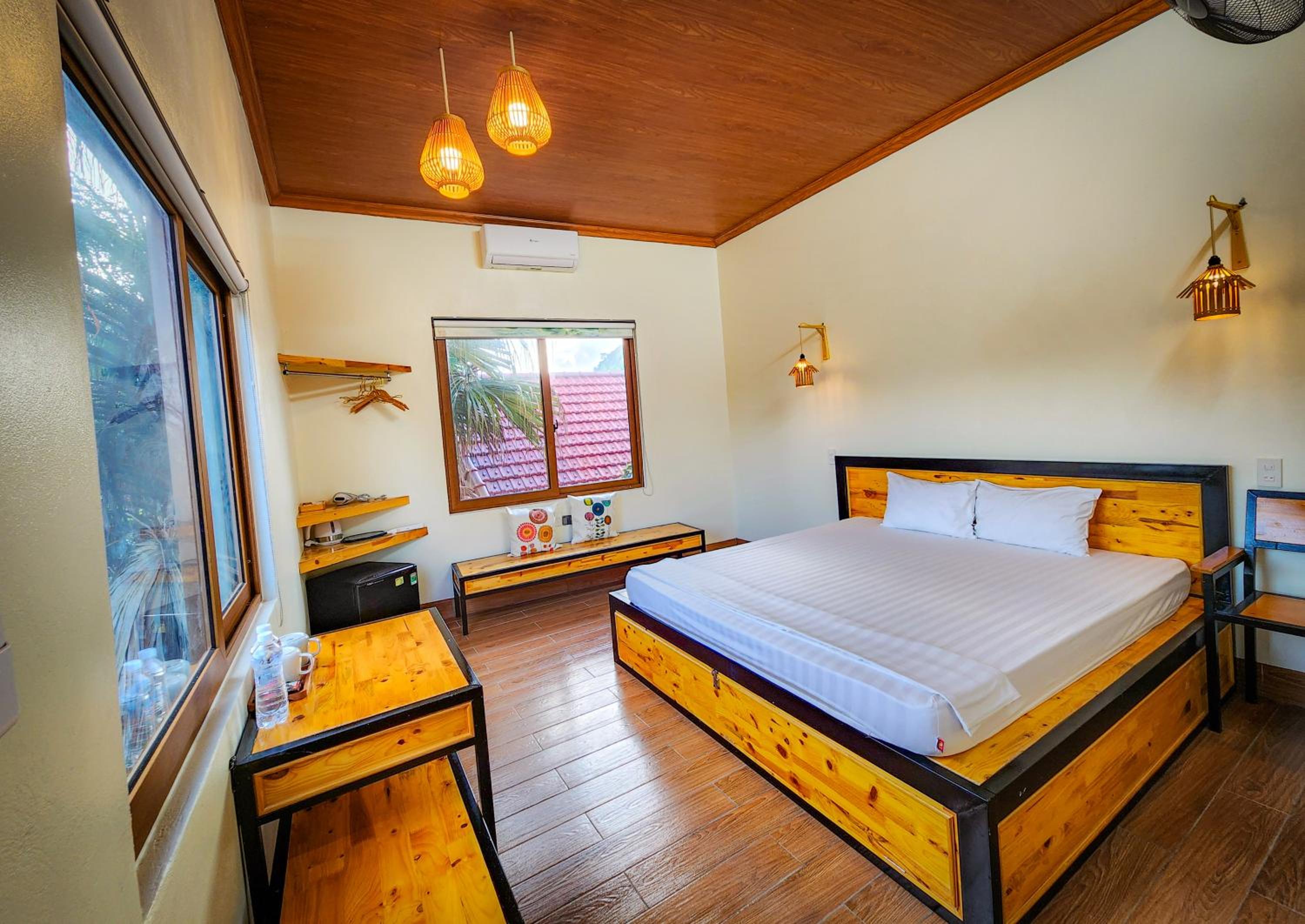 King Room with Mountain View - Photo 11