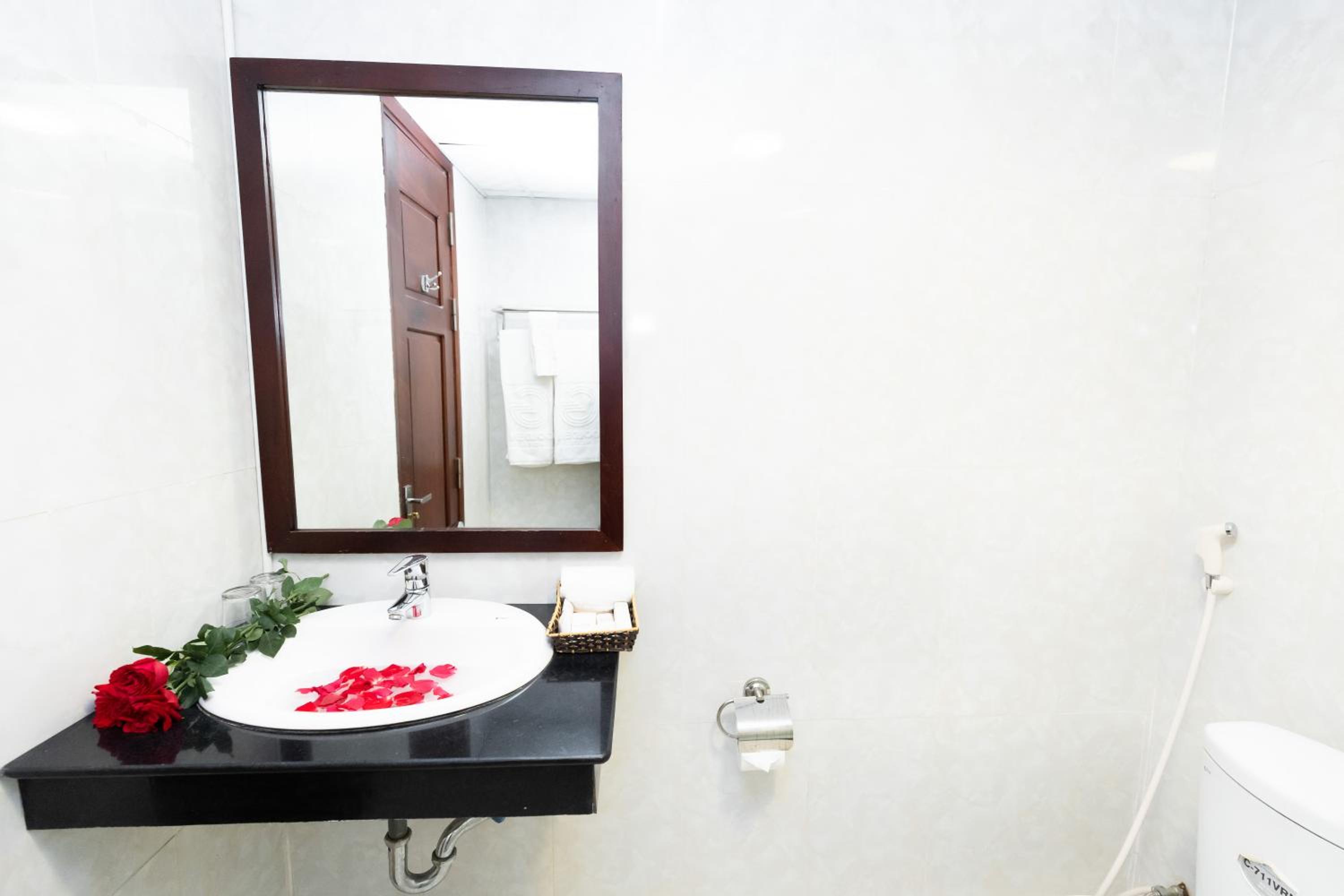 Superior Twin Room - Photo 3
