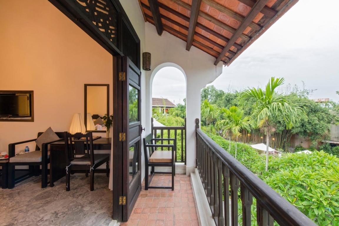 Deluxe Pool and Garden view room inclusive 60 minute Body treatment - Photo 4