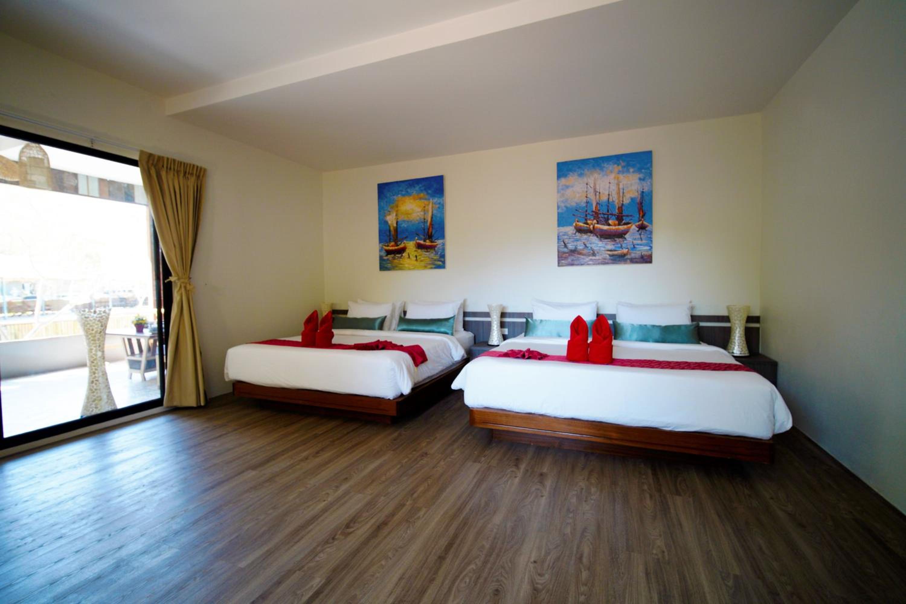 Cabana Suite photo 2
