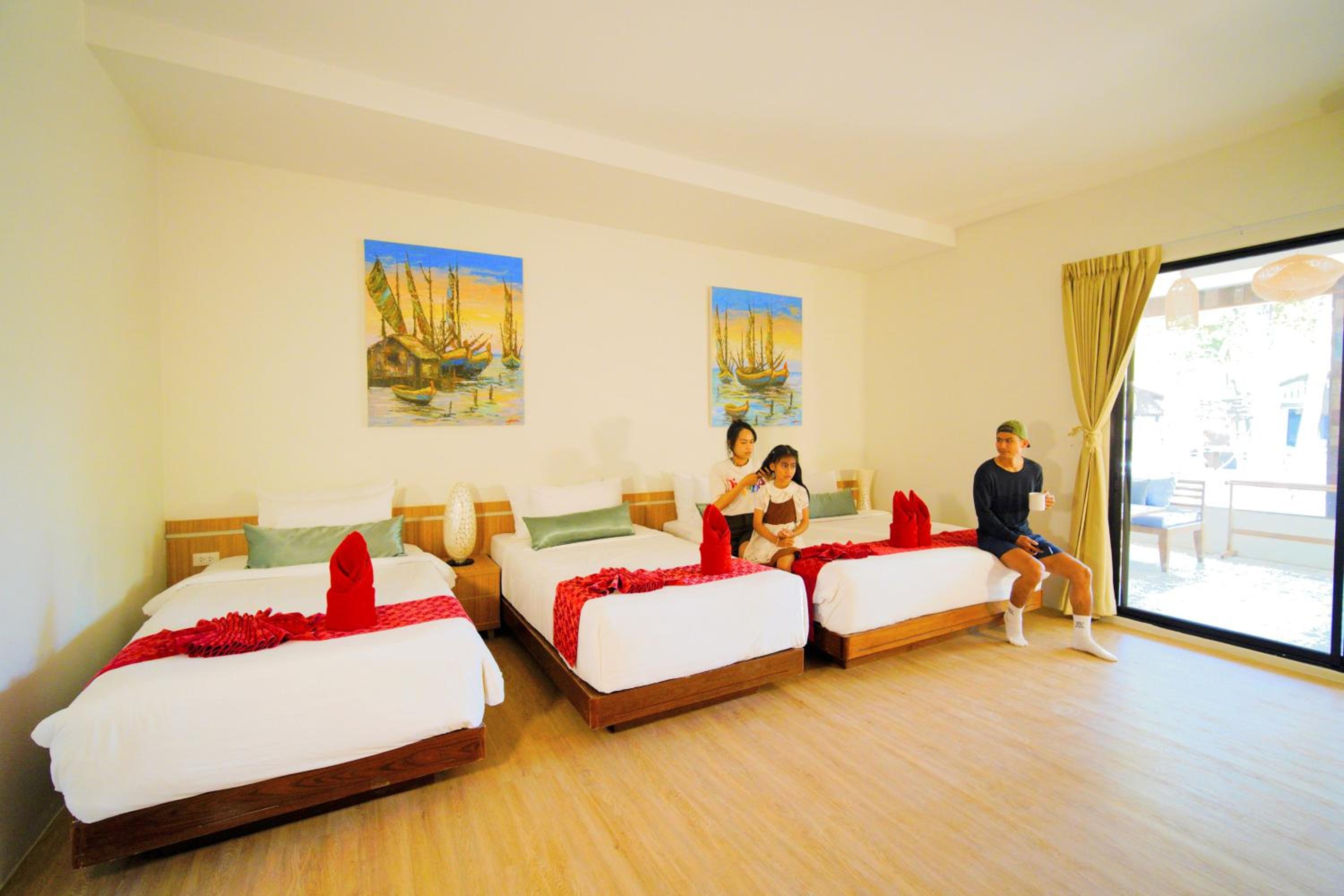 Family Suite photo 2
