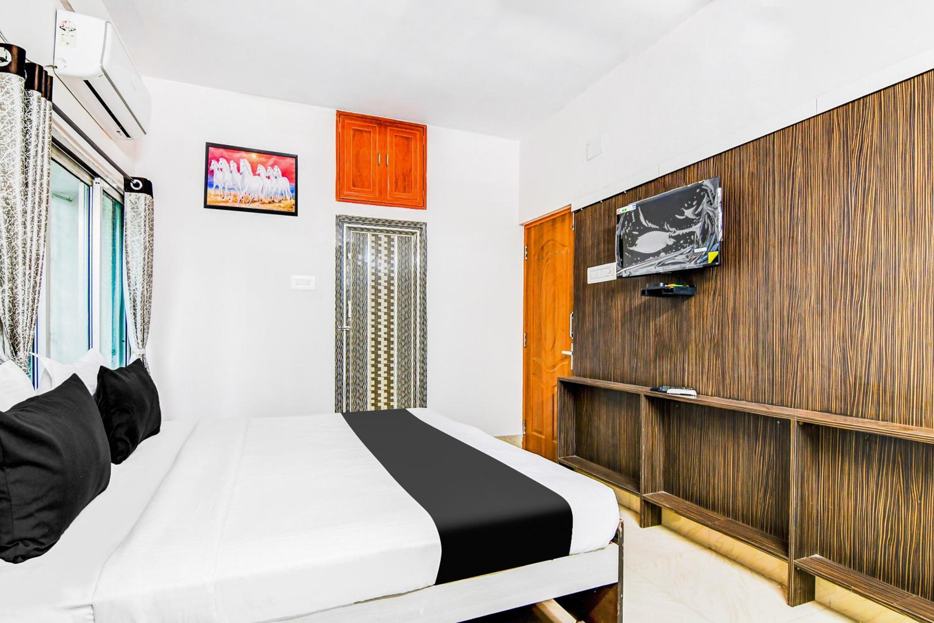 Standard Double Room photo 2