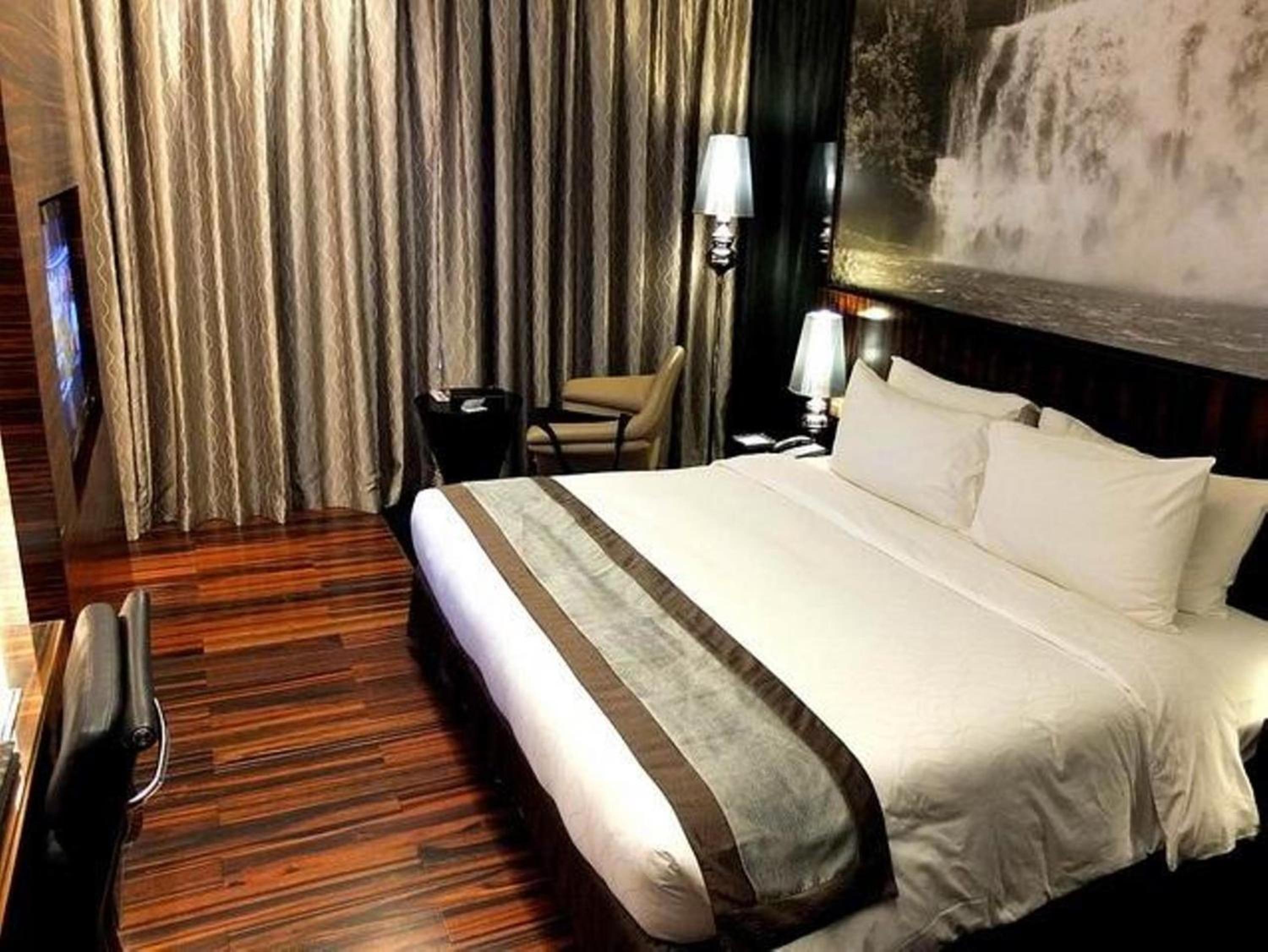 Superior Double Room with City View photo 3