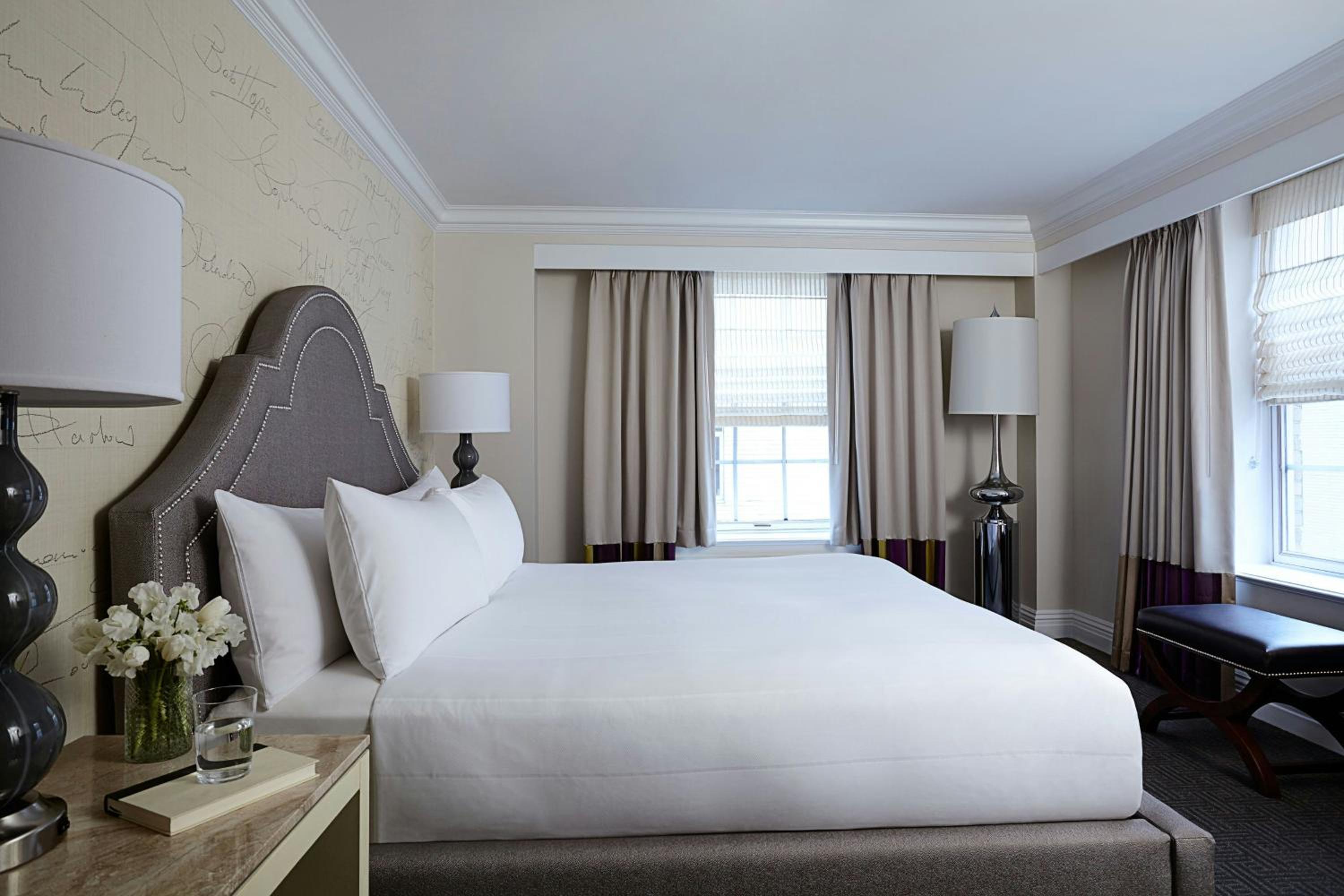 King Room - Hearing Accessible - Photo 10