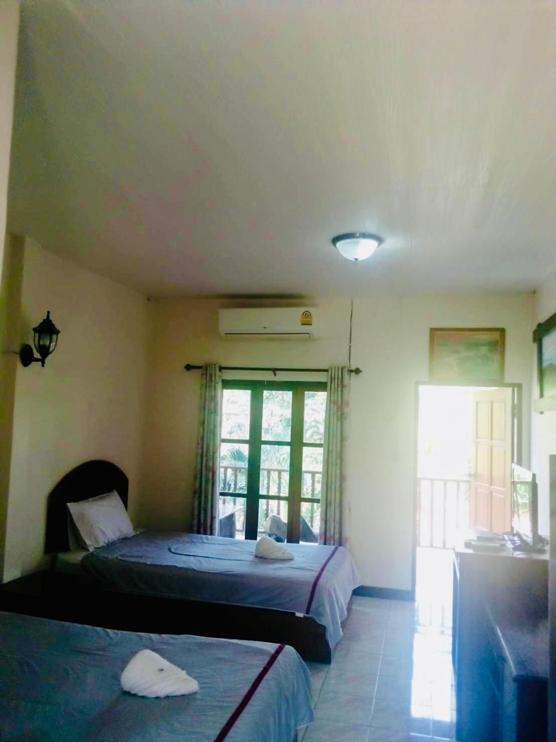 Superior Twin Room - Photo 10