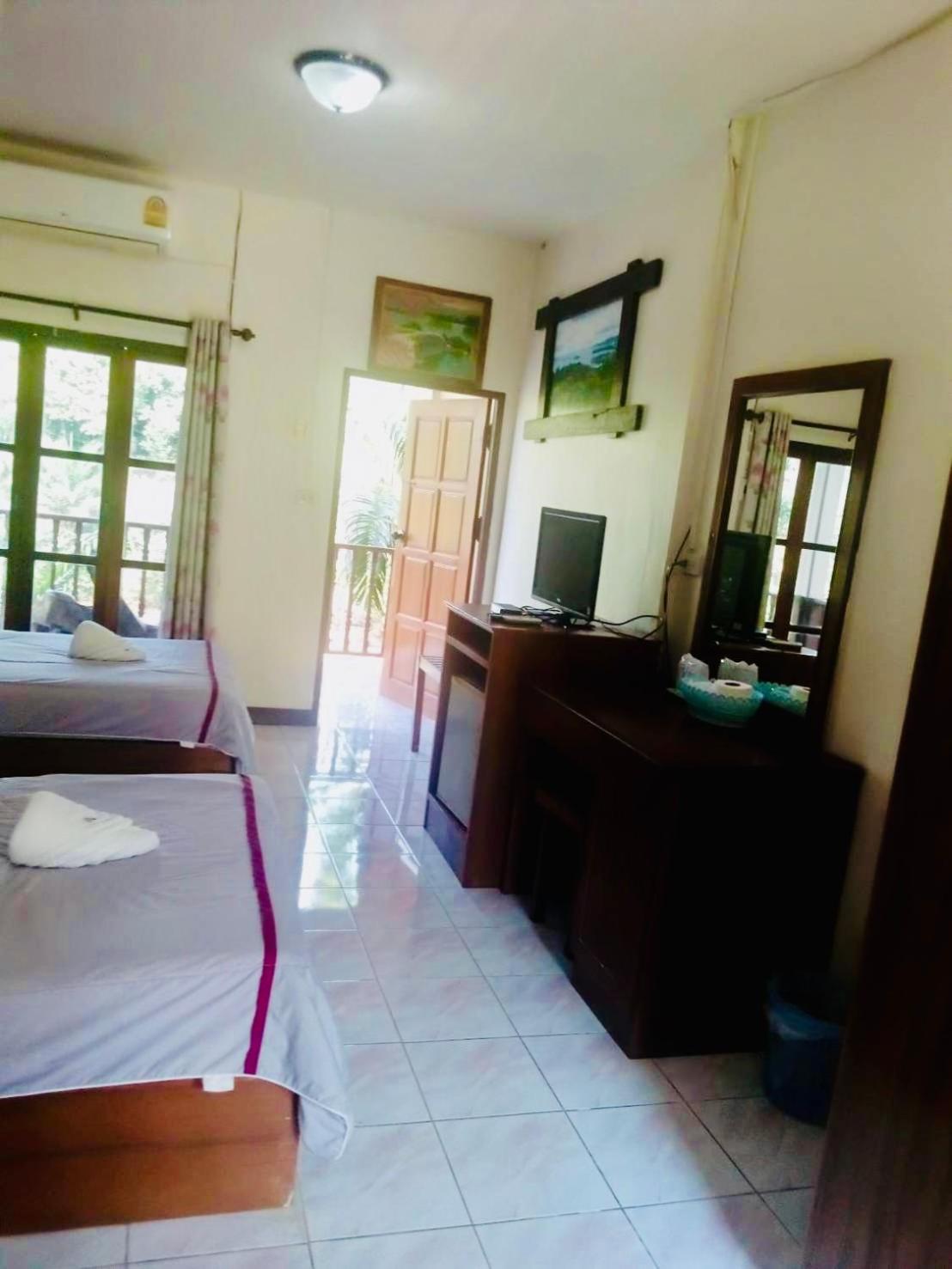 Superior Twin Room - Photo 4