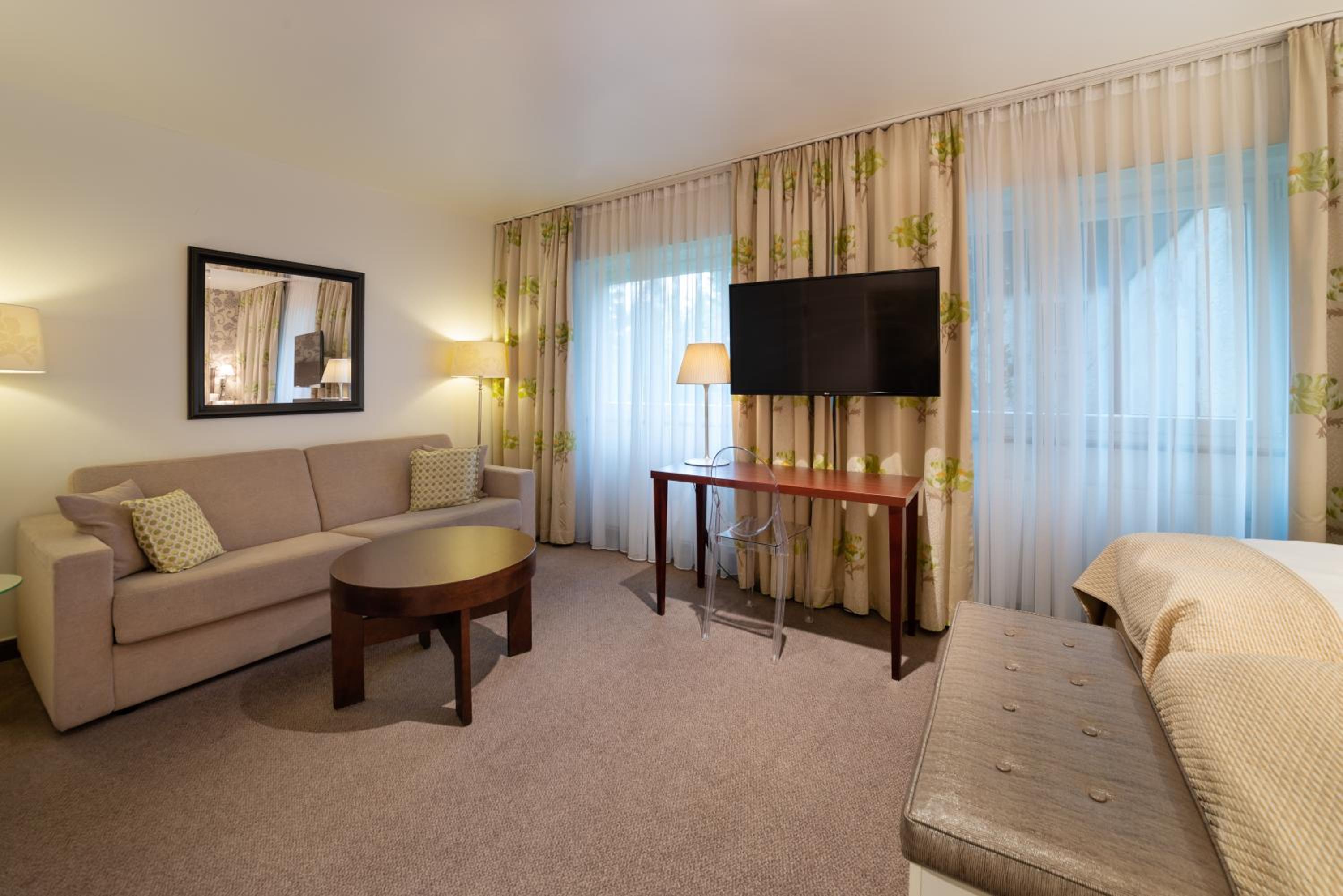 Superior Twin Room - Photo 3