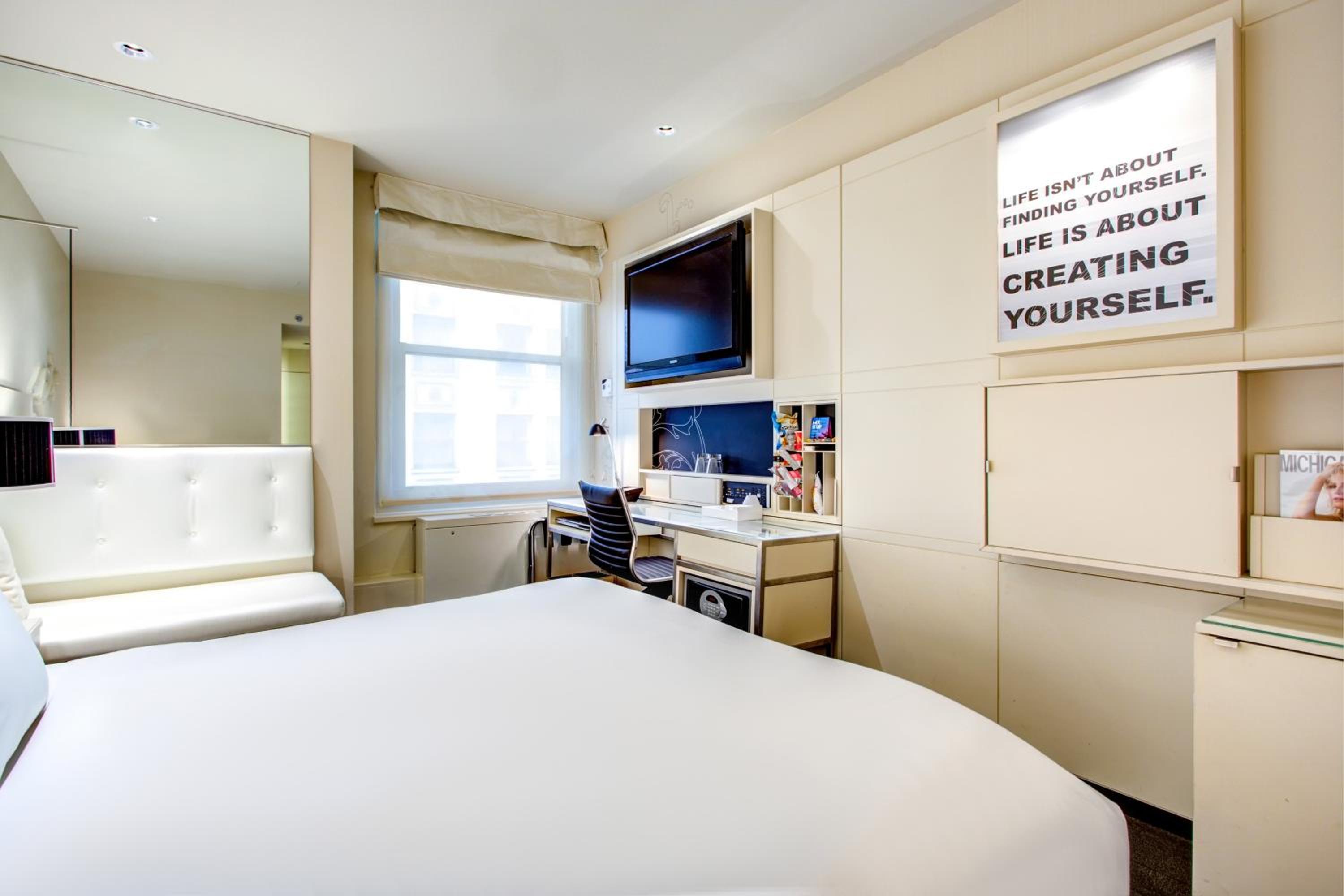 Cozy King Room