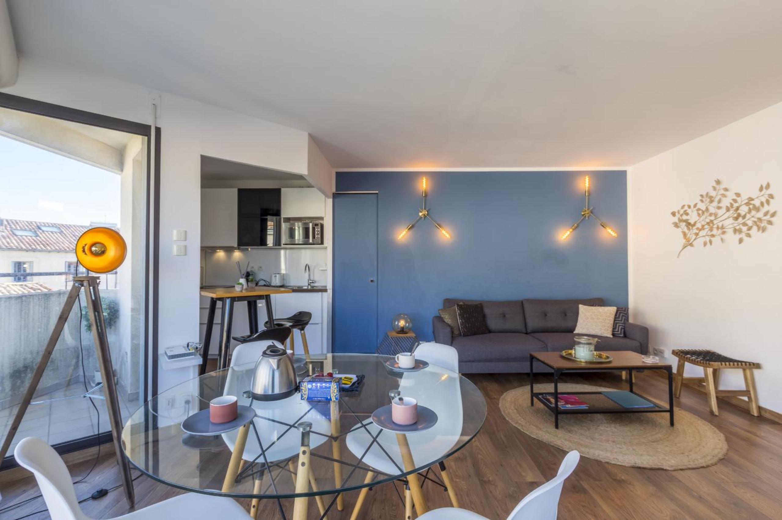 Apartment with Balcony