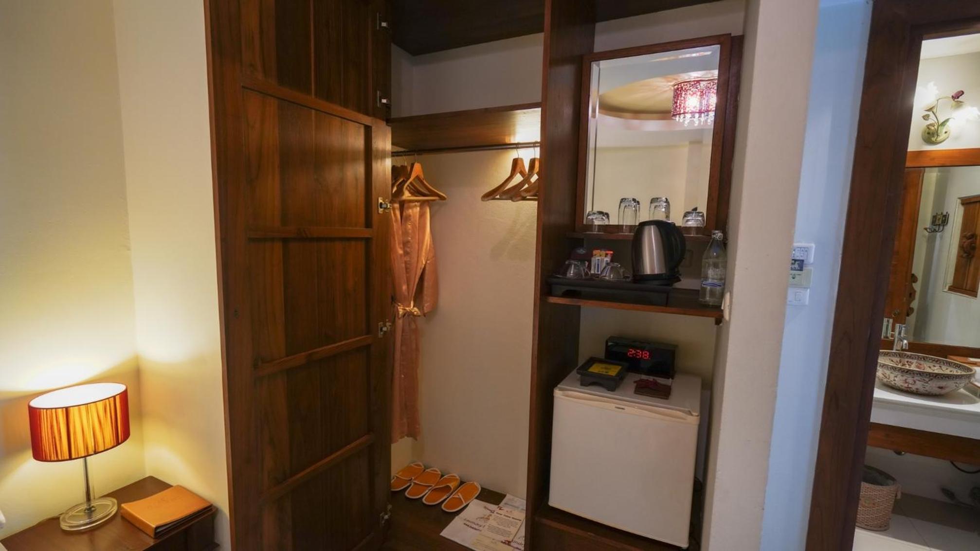 Superior Double Room - Photo 12