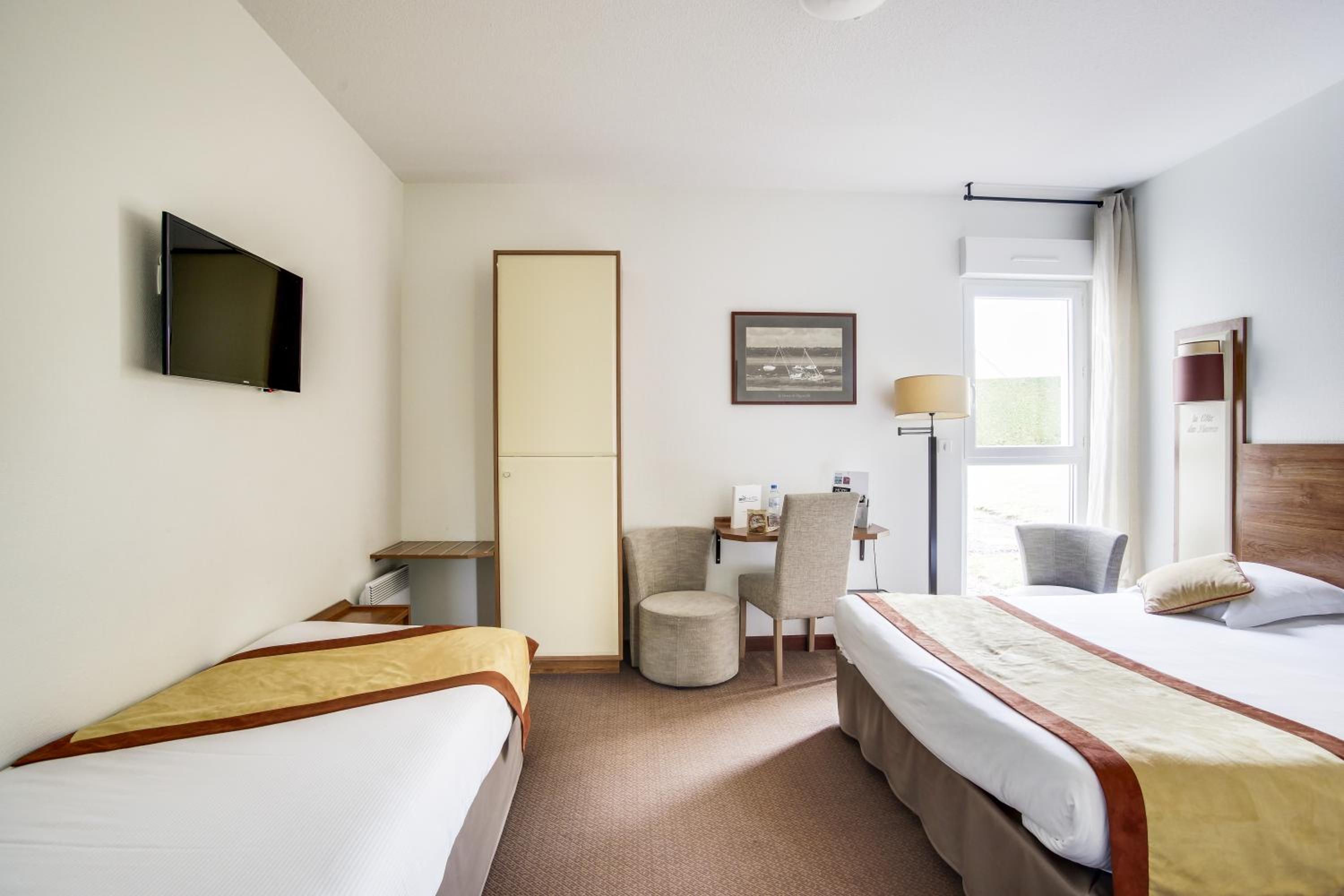 Triple Room - Photo 2