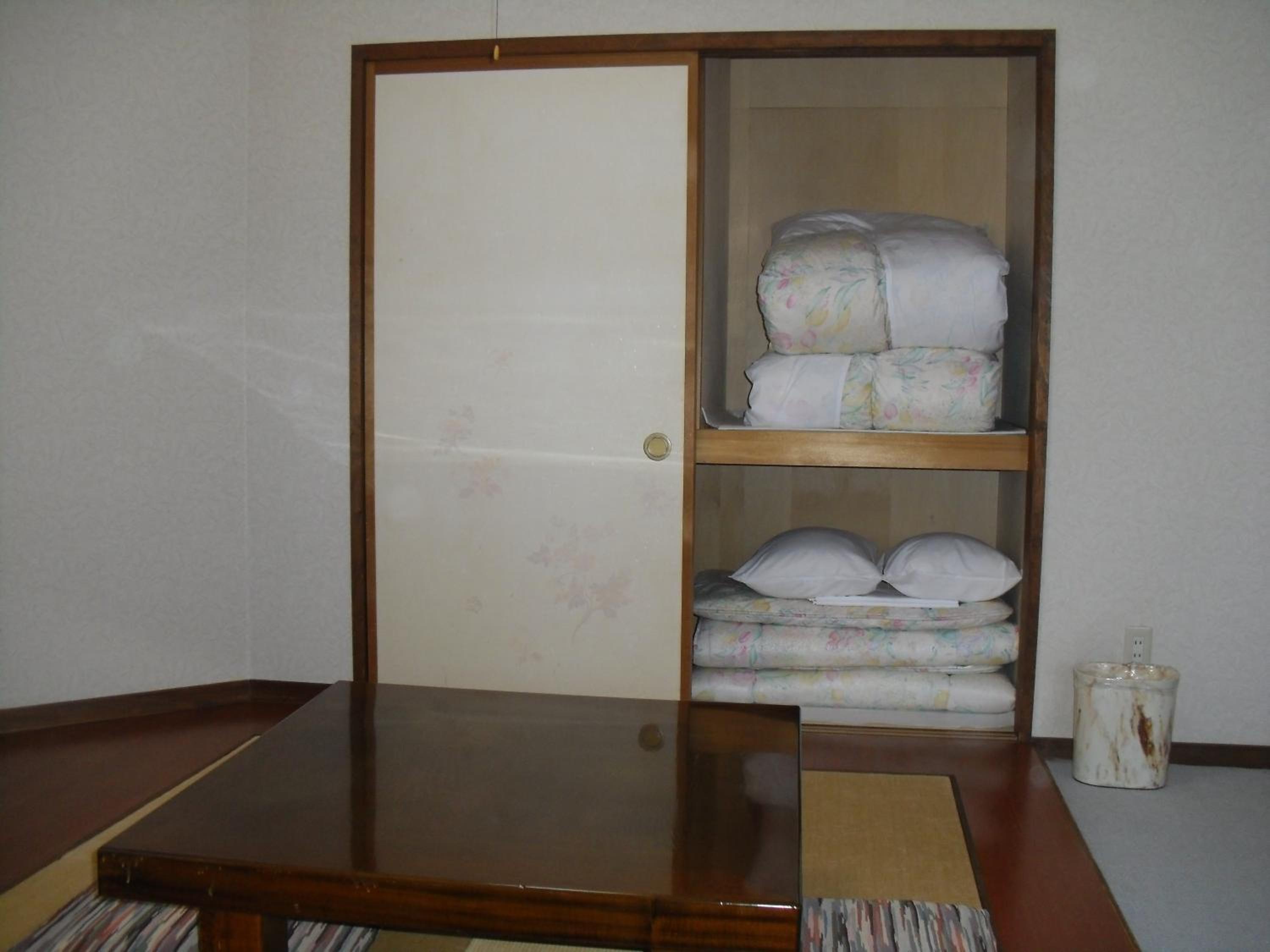 Japanese-Style Quadruple Room - Photo 4