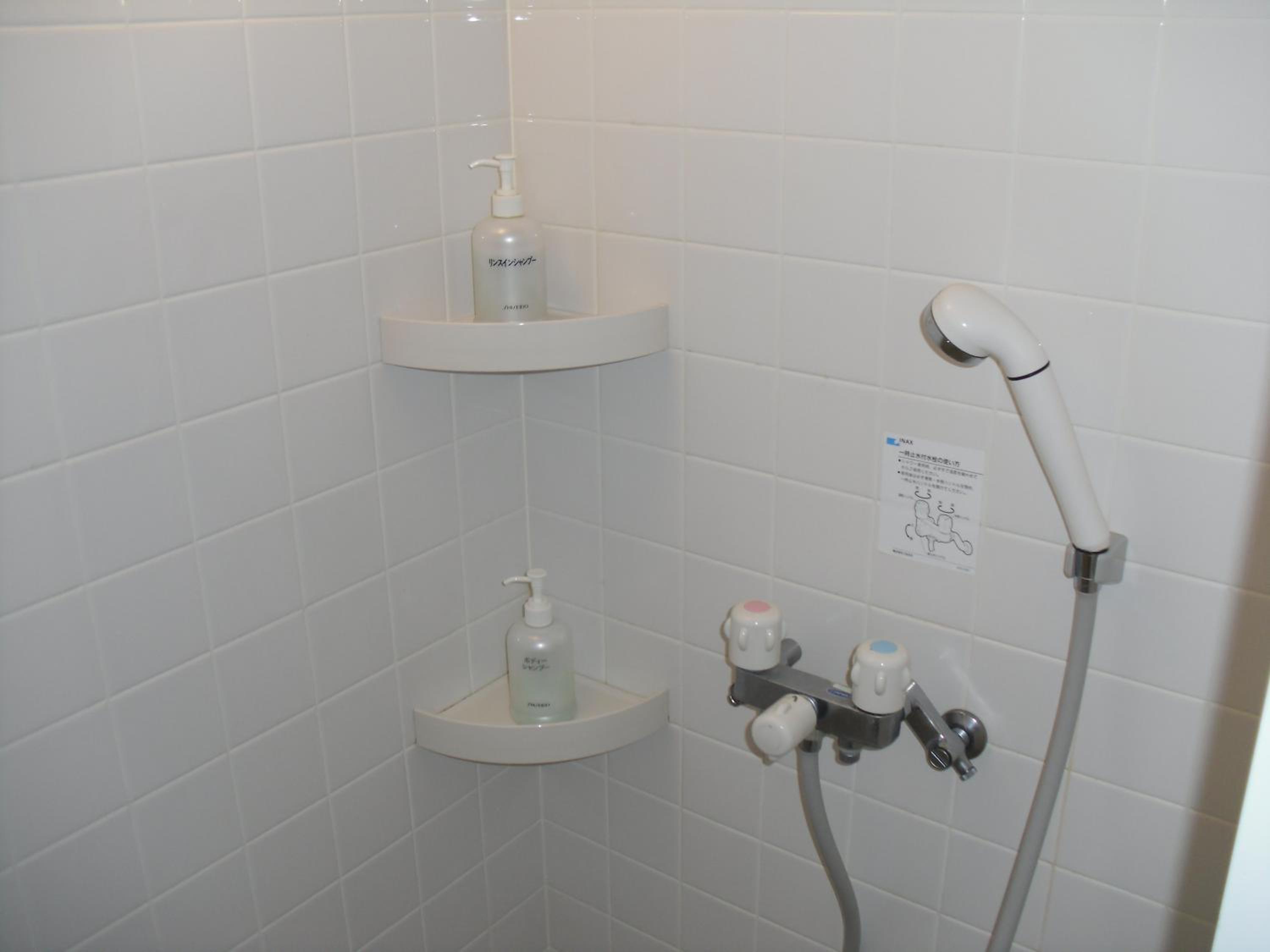 Japanese-Style Quadruple Room - Photo 10