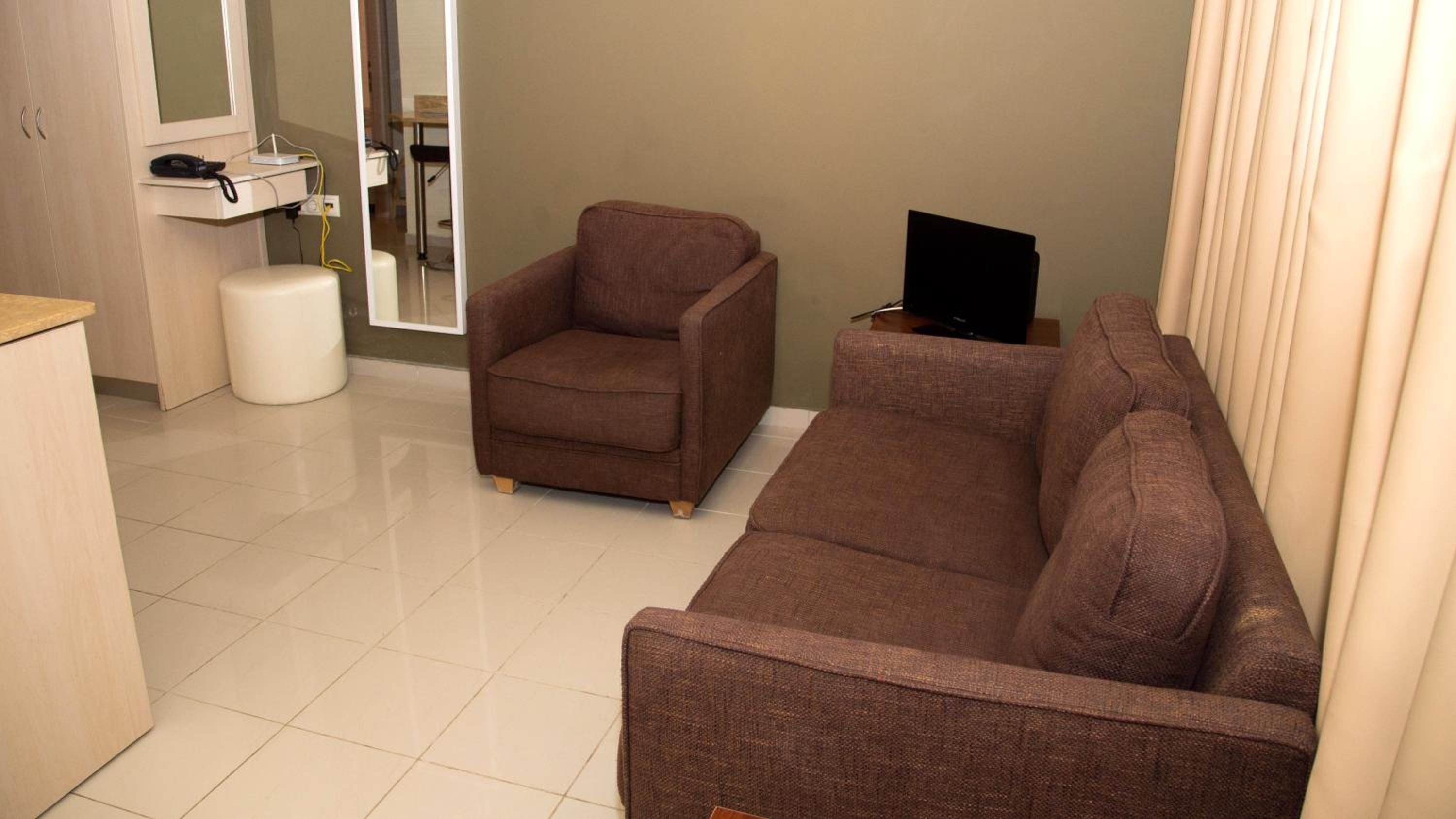 Apartment - Ground Floor with Pool View photo 2