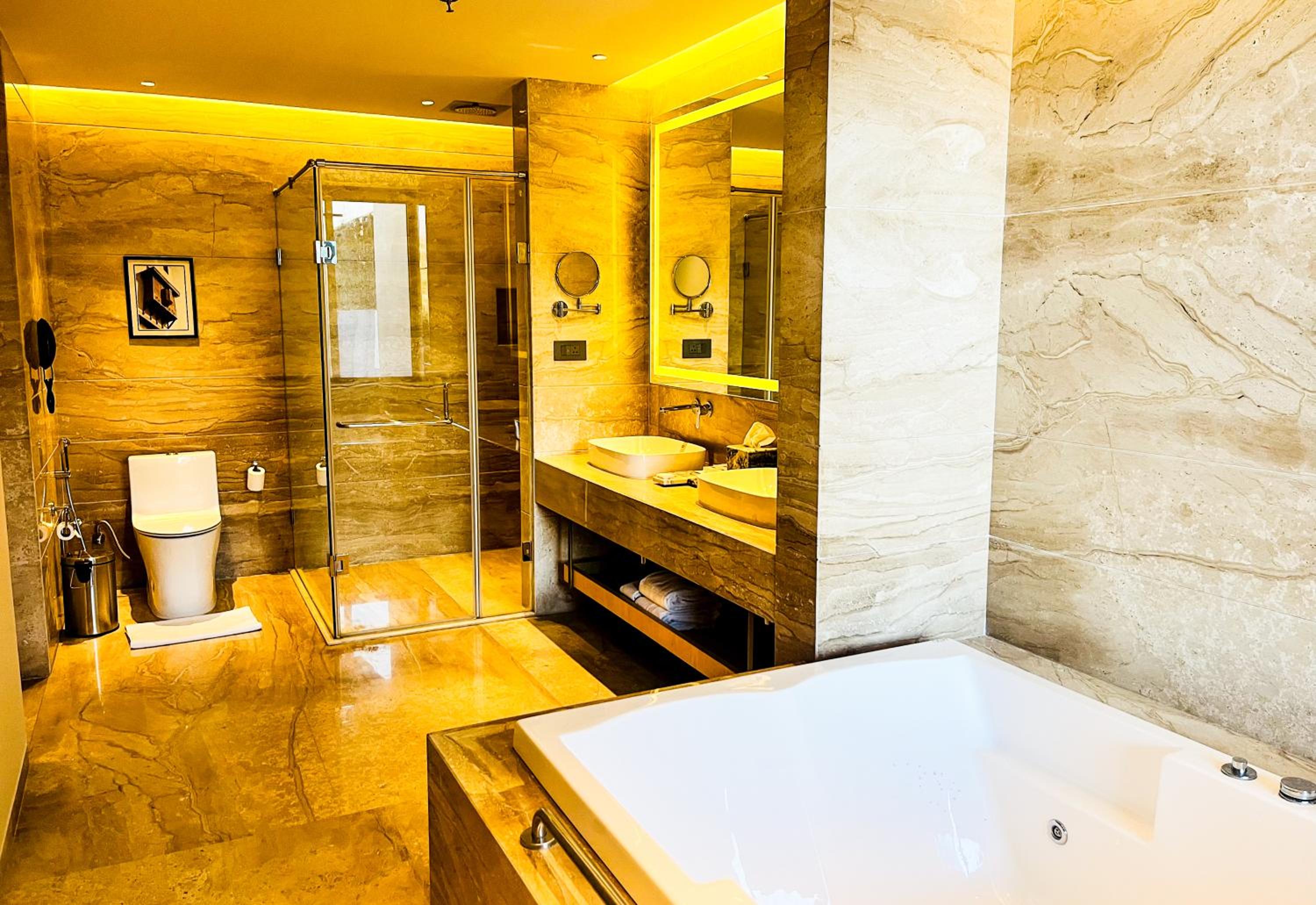 Presidential Suite photo 2
