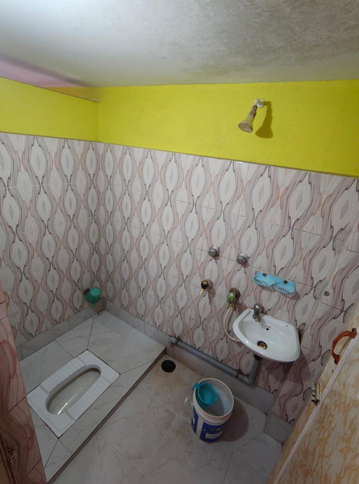 Basic Triple Room photo 1