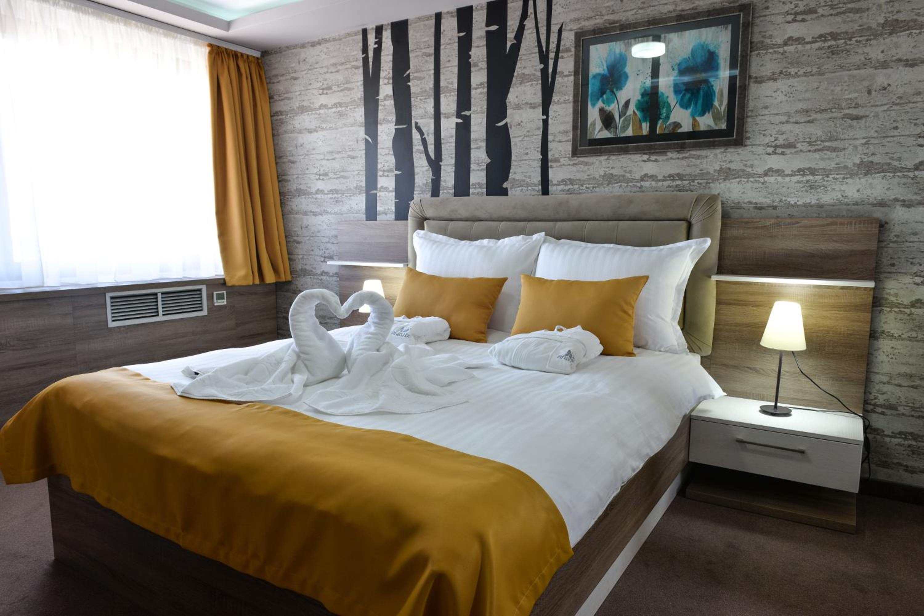 Deluxe Suite photo 1