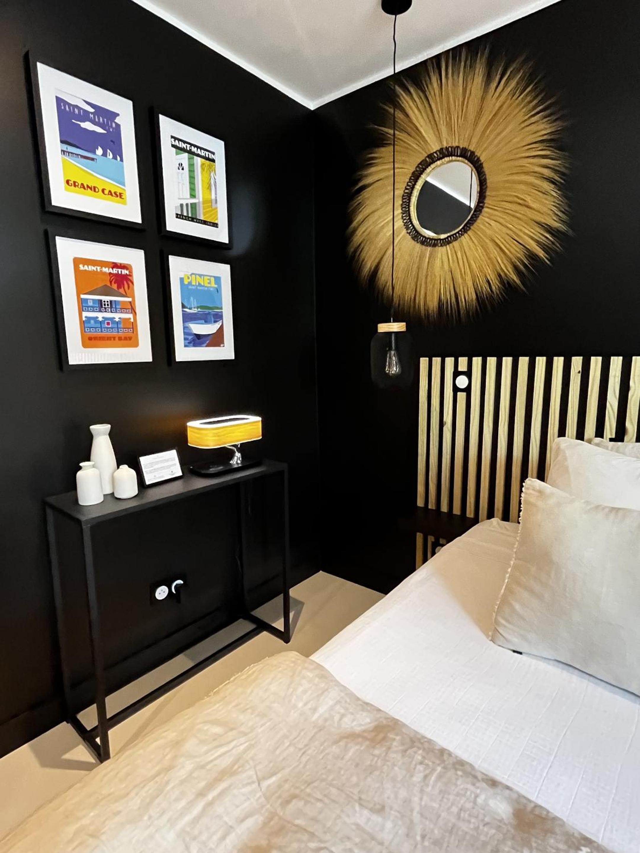 Deluxe Junior Suite photo 2