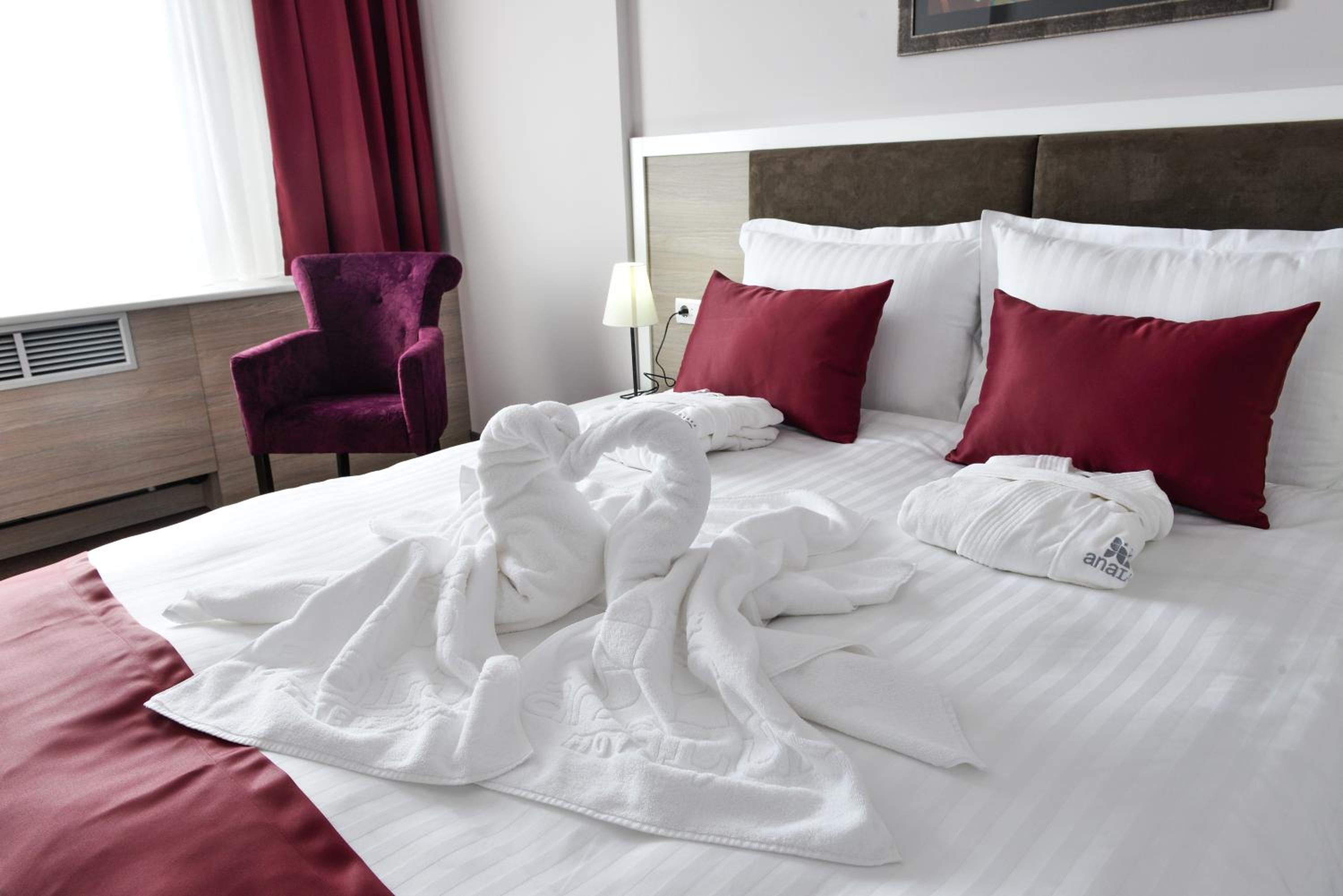 Deluxe Double Room photo 2