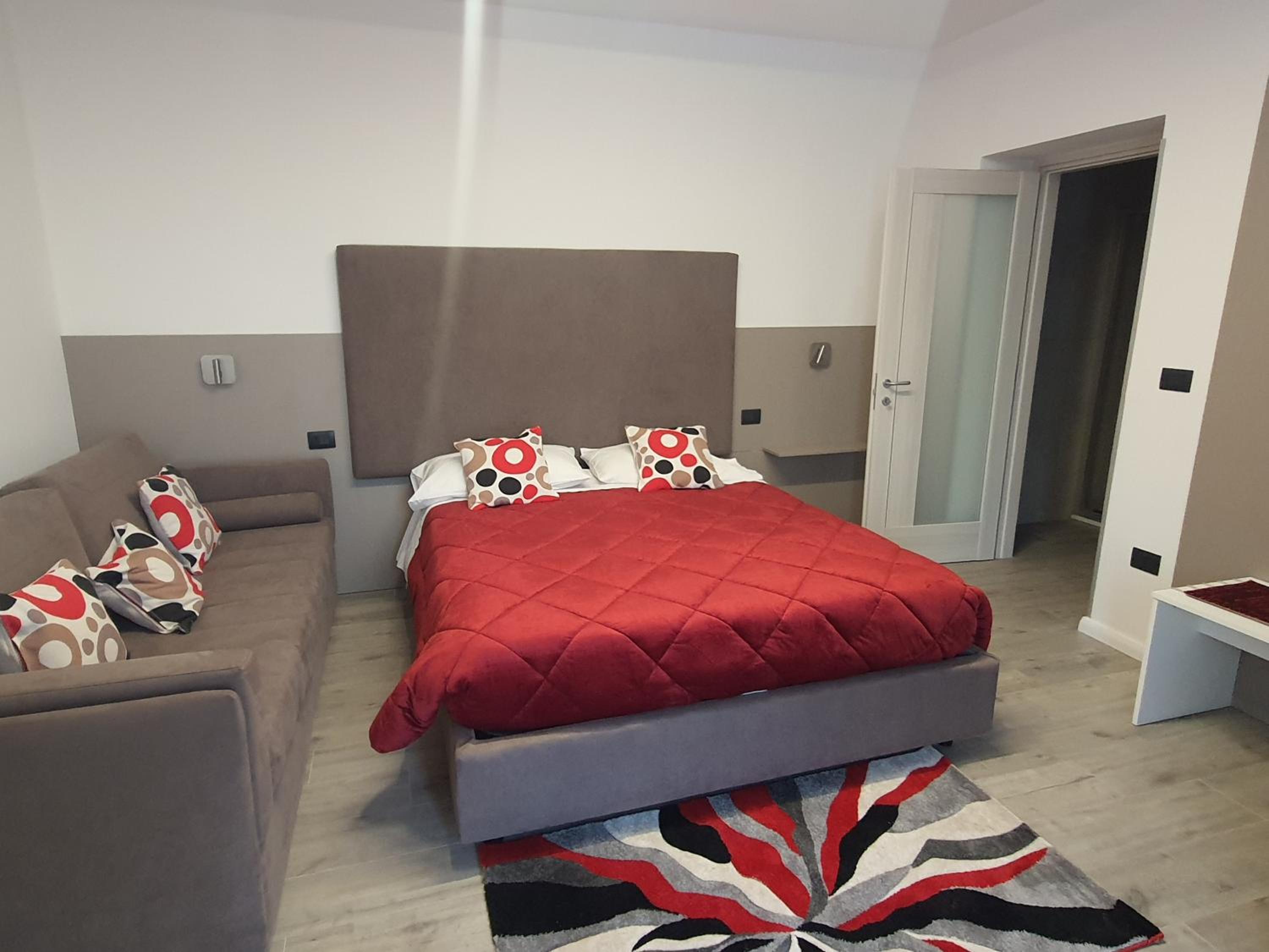 Luxury Quadruple Room - Photo 4