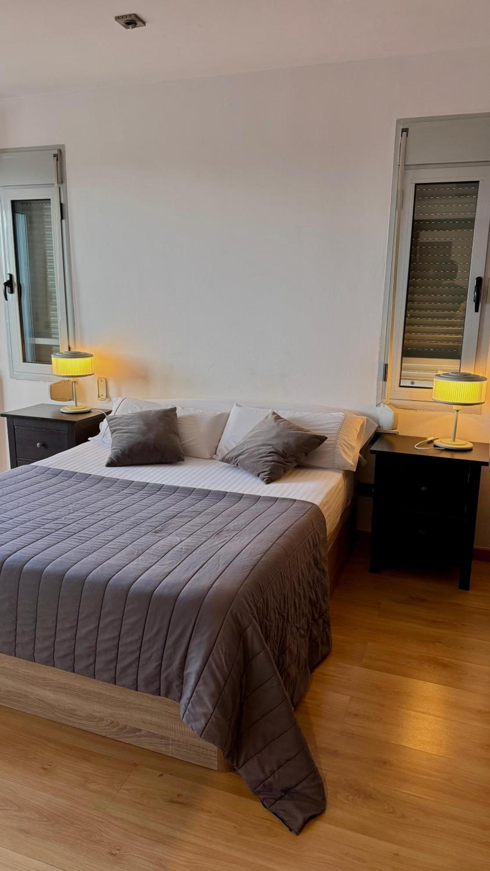Double Room with Shared Bathroom photo 2