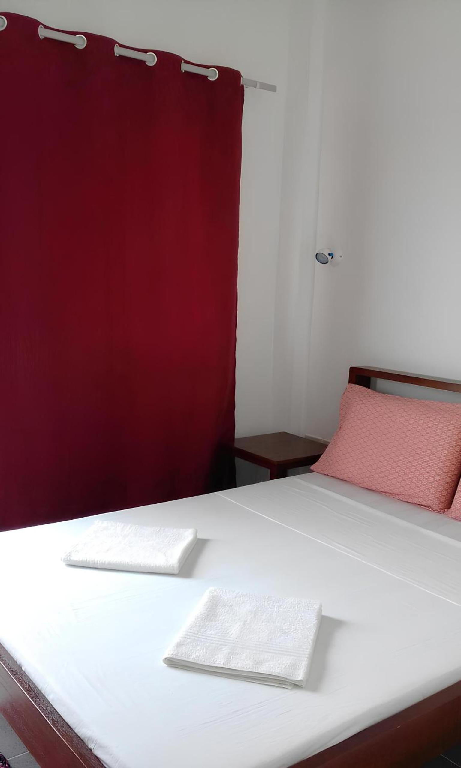 Standard Queen Room photo 3
