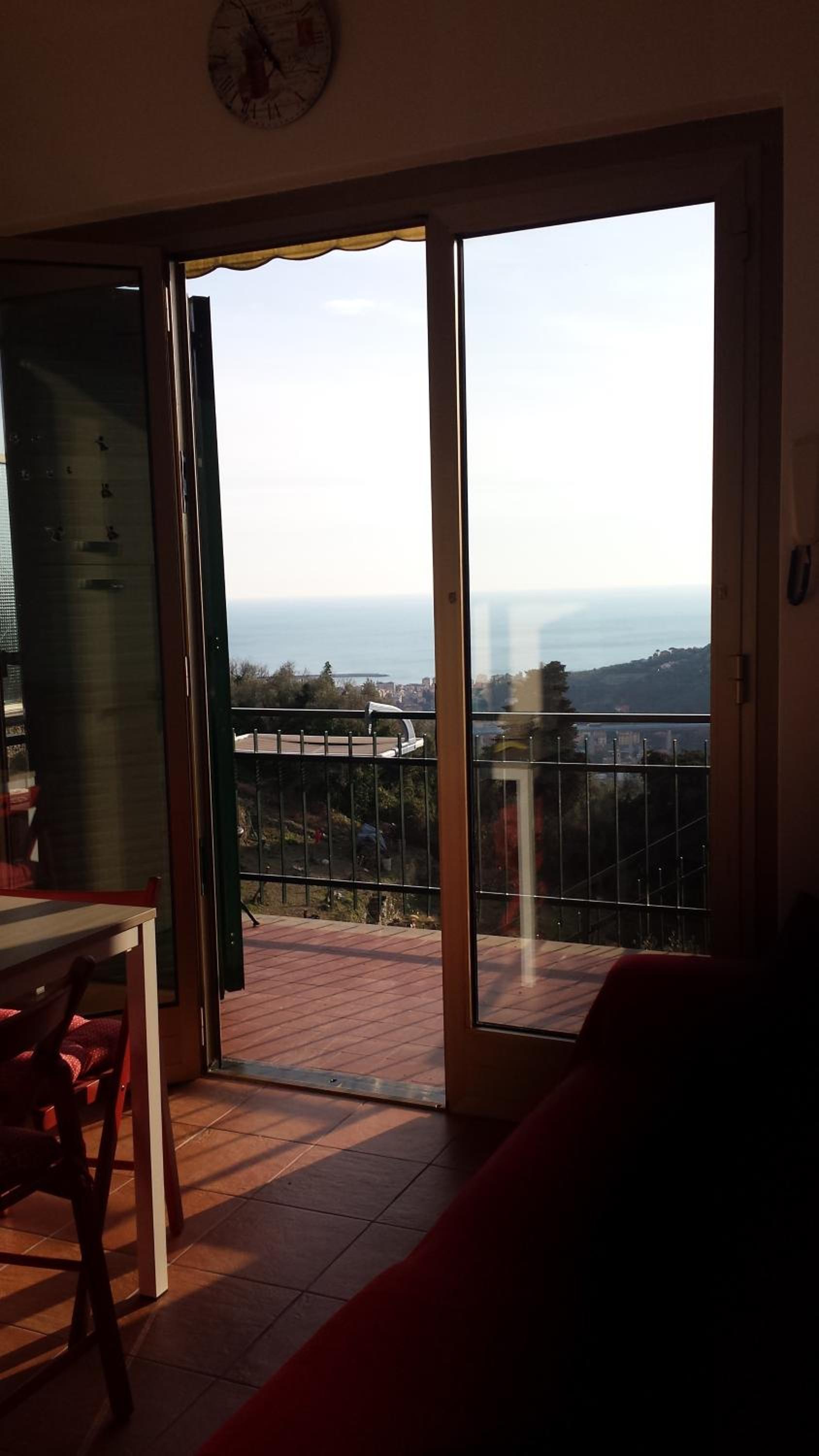 One-Bedroom Apartment with Sea View photo 1
