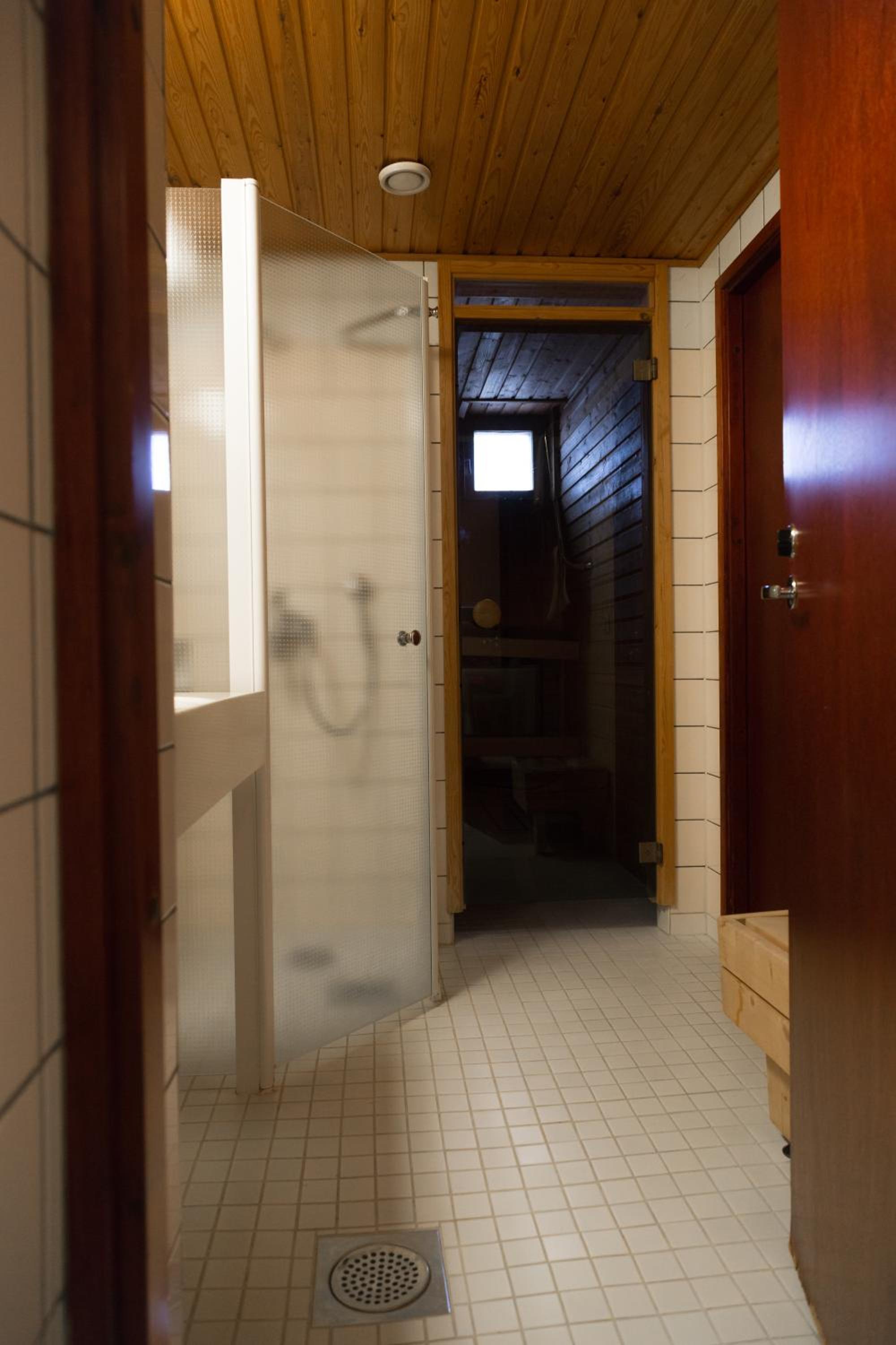Junior Suite with Sauna - Photo 7