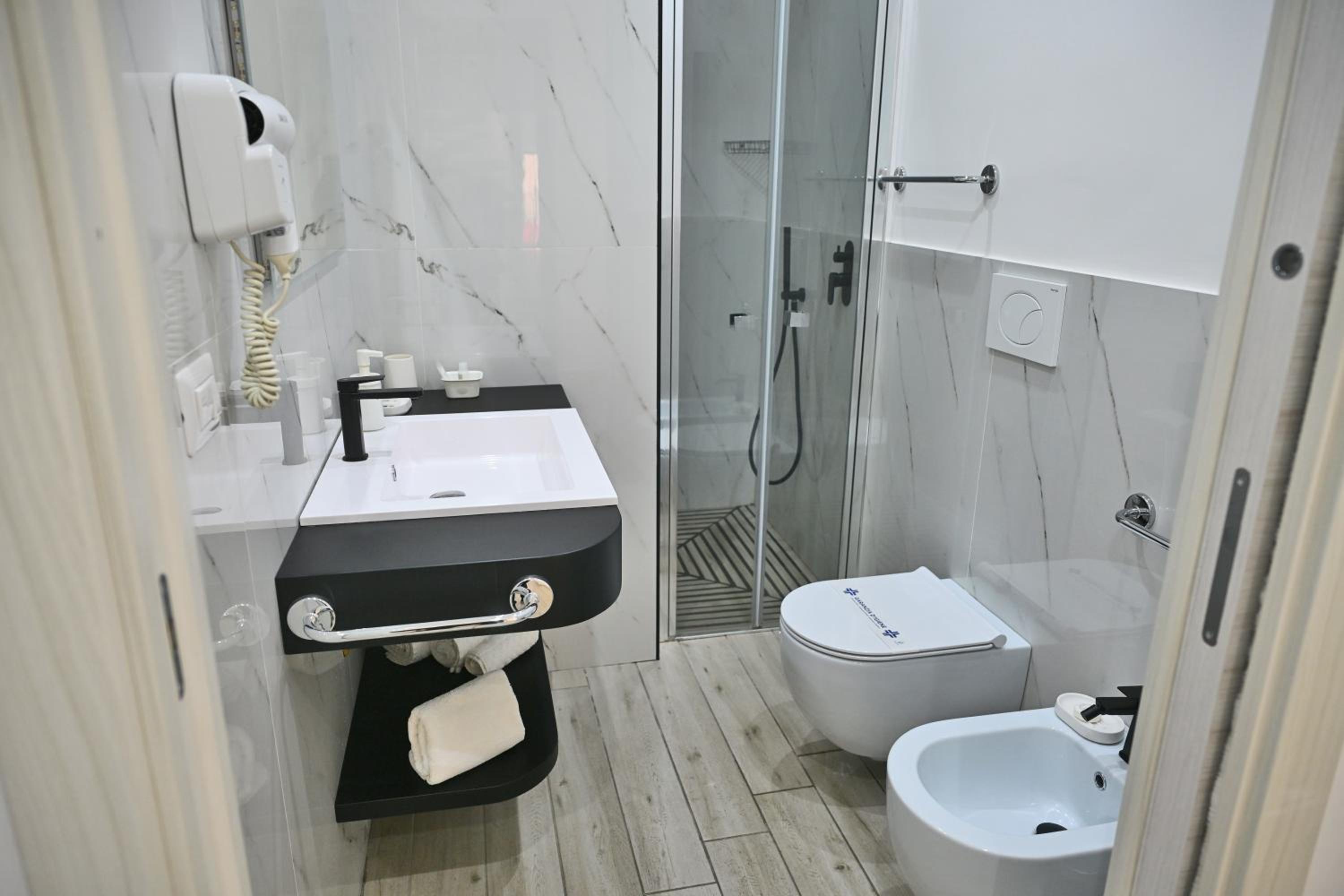 Single Room with Private Bathroom