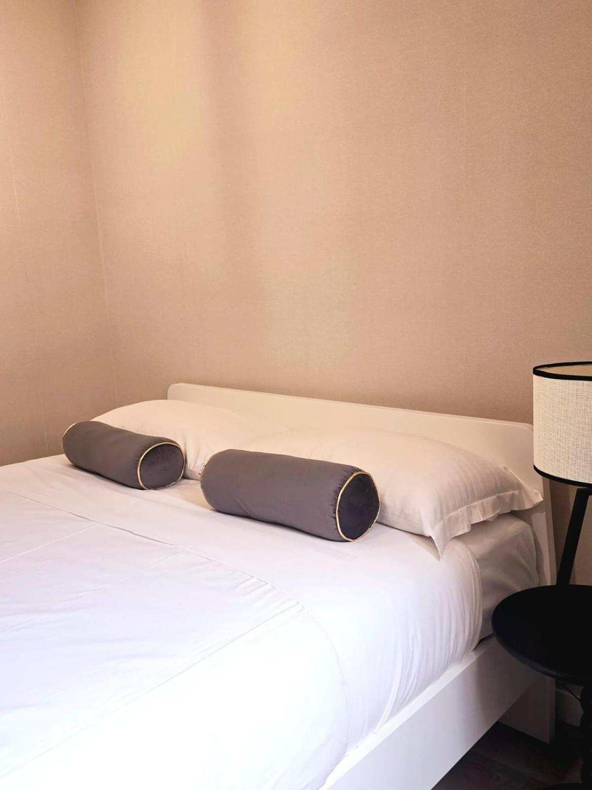 Studio Apartment photo 3