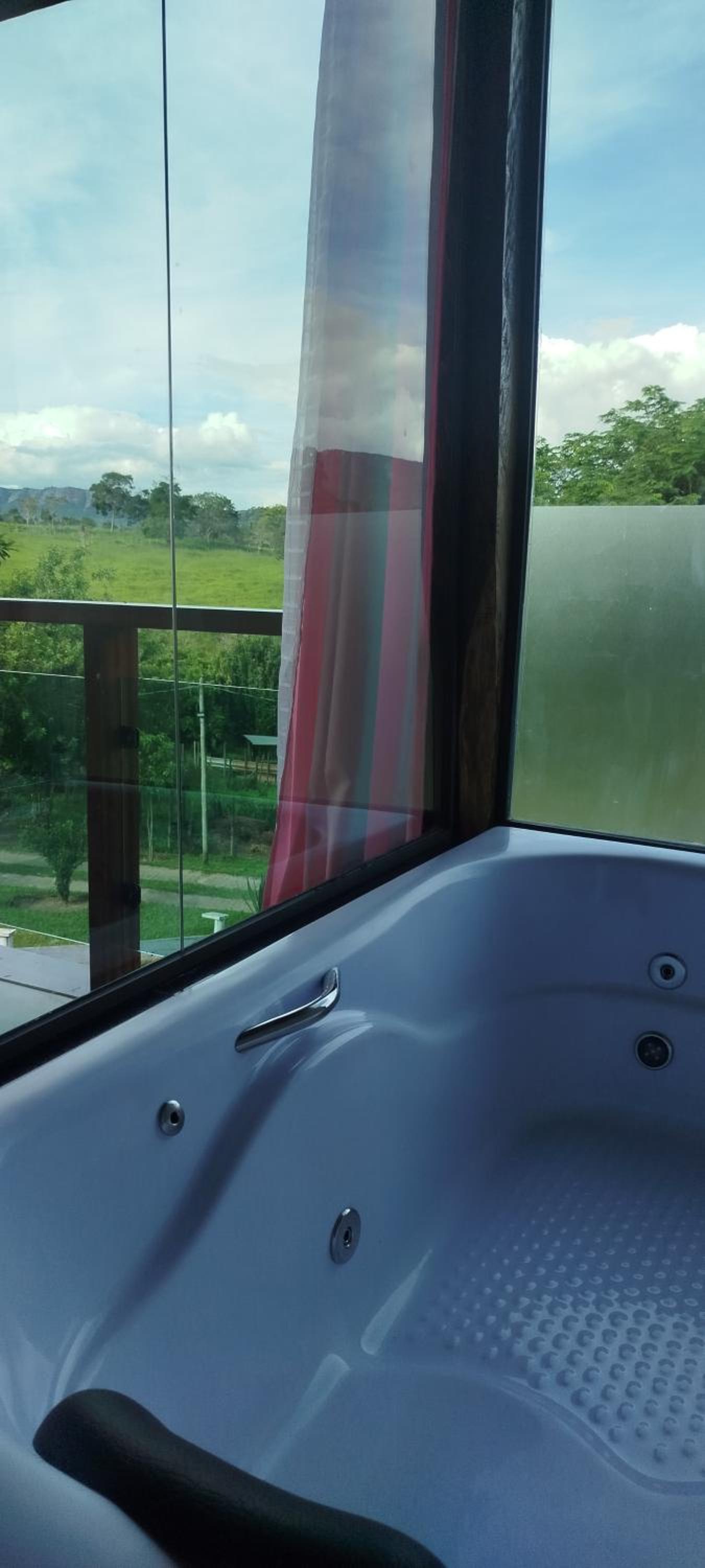 Queen Suite with Spa Bath photo 1