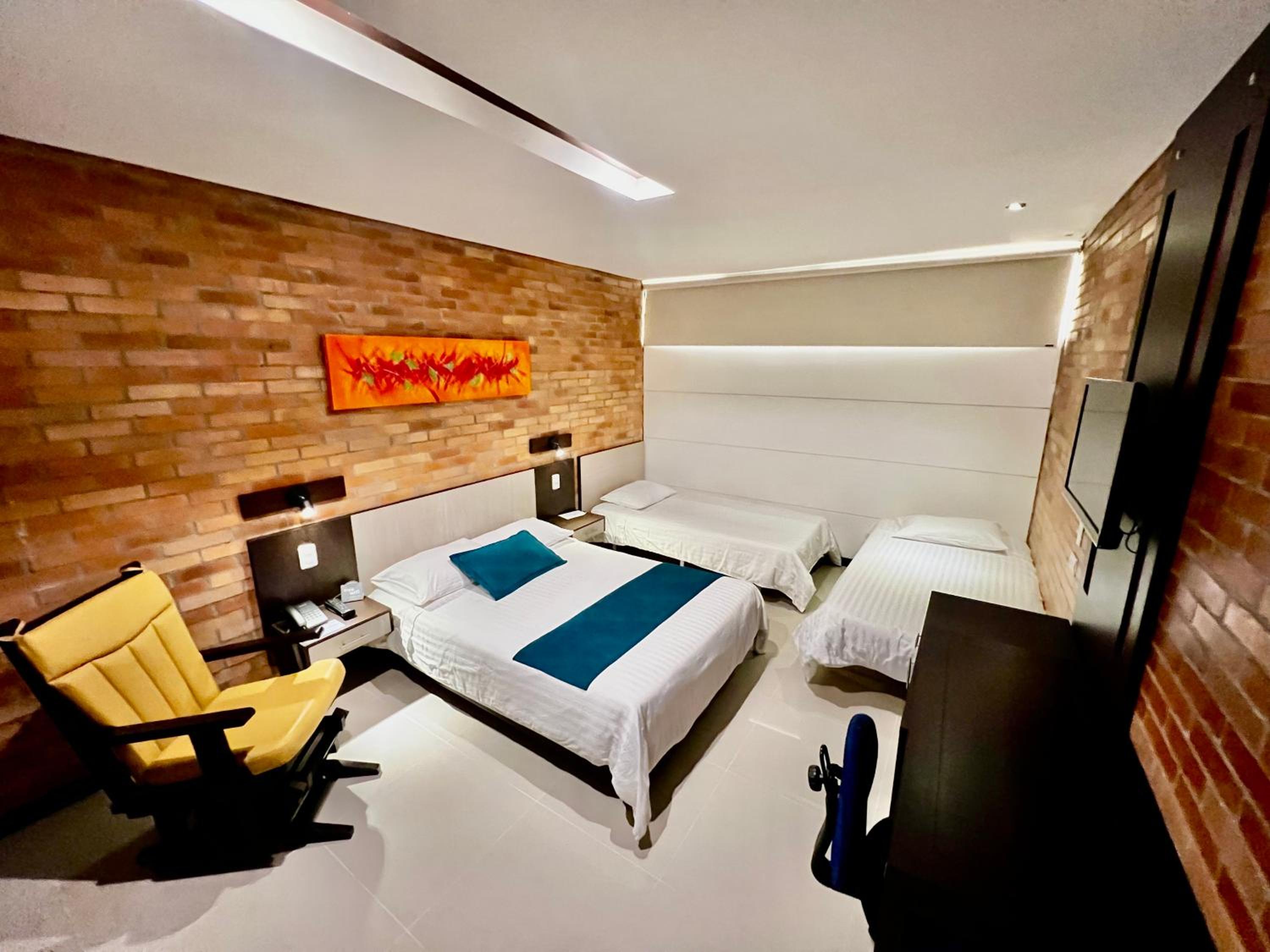 Quadruple Room photo 2