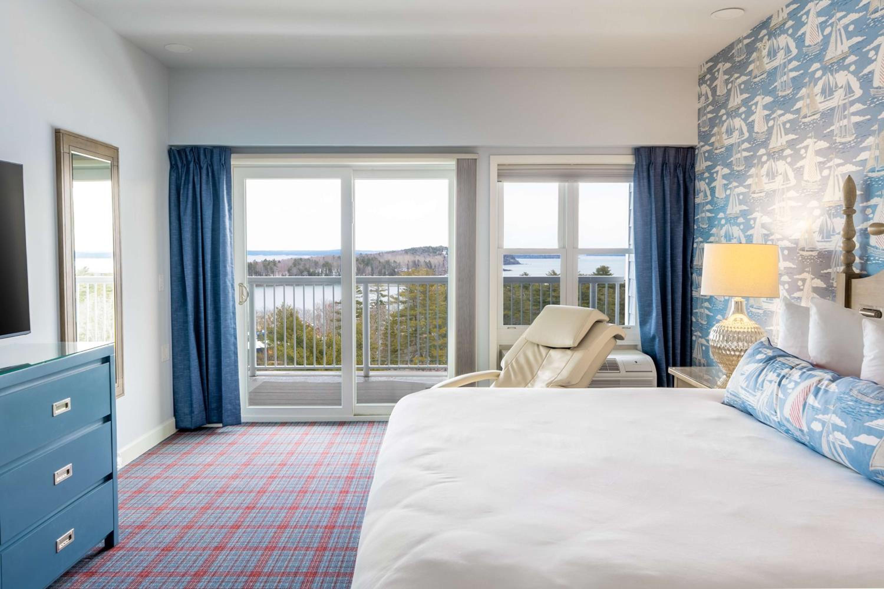 Premiere Oceanview Eden Top Floor King Apartment 