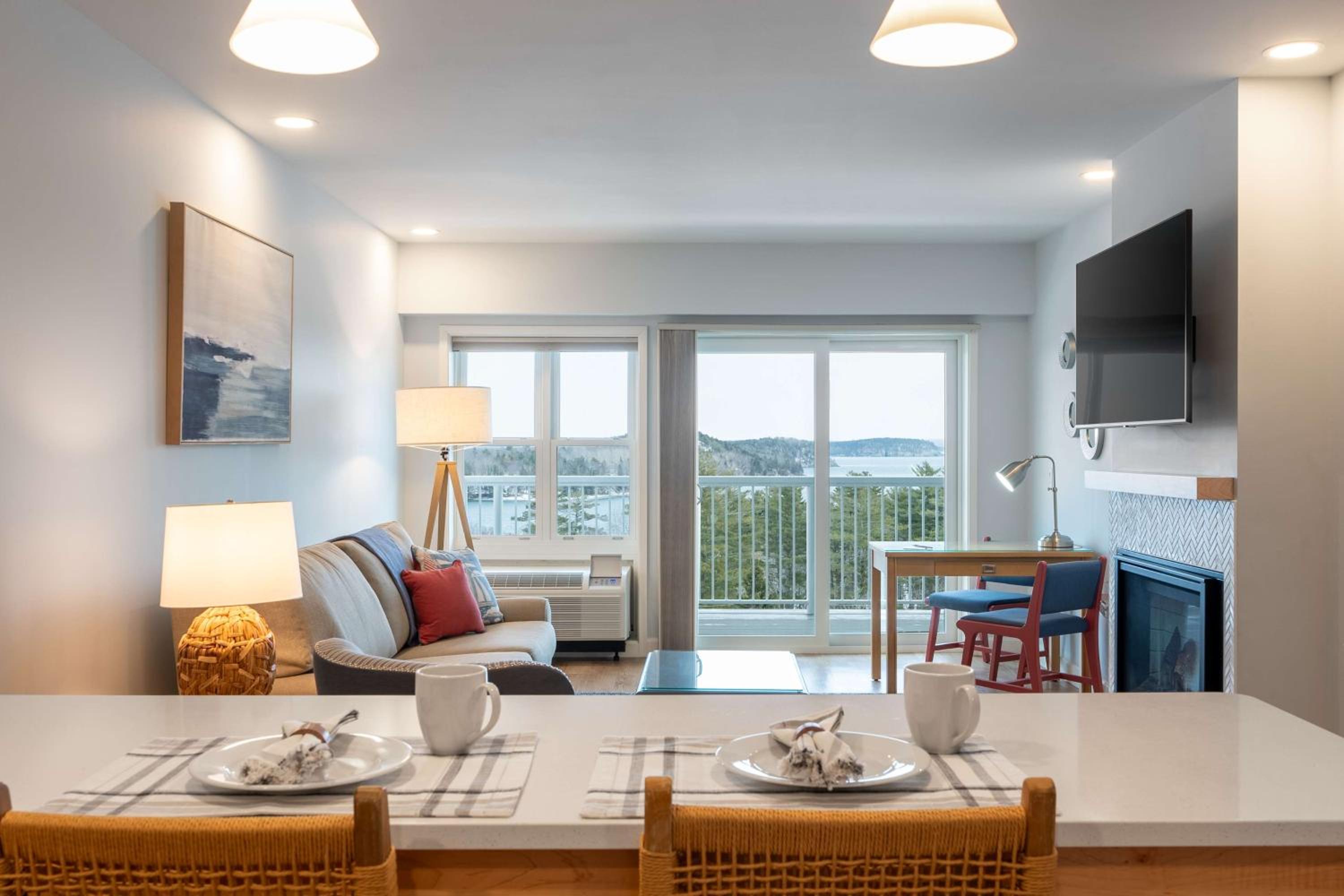 Premiere Oceanview Eden King Apartment
