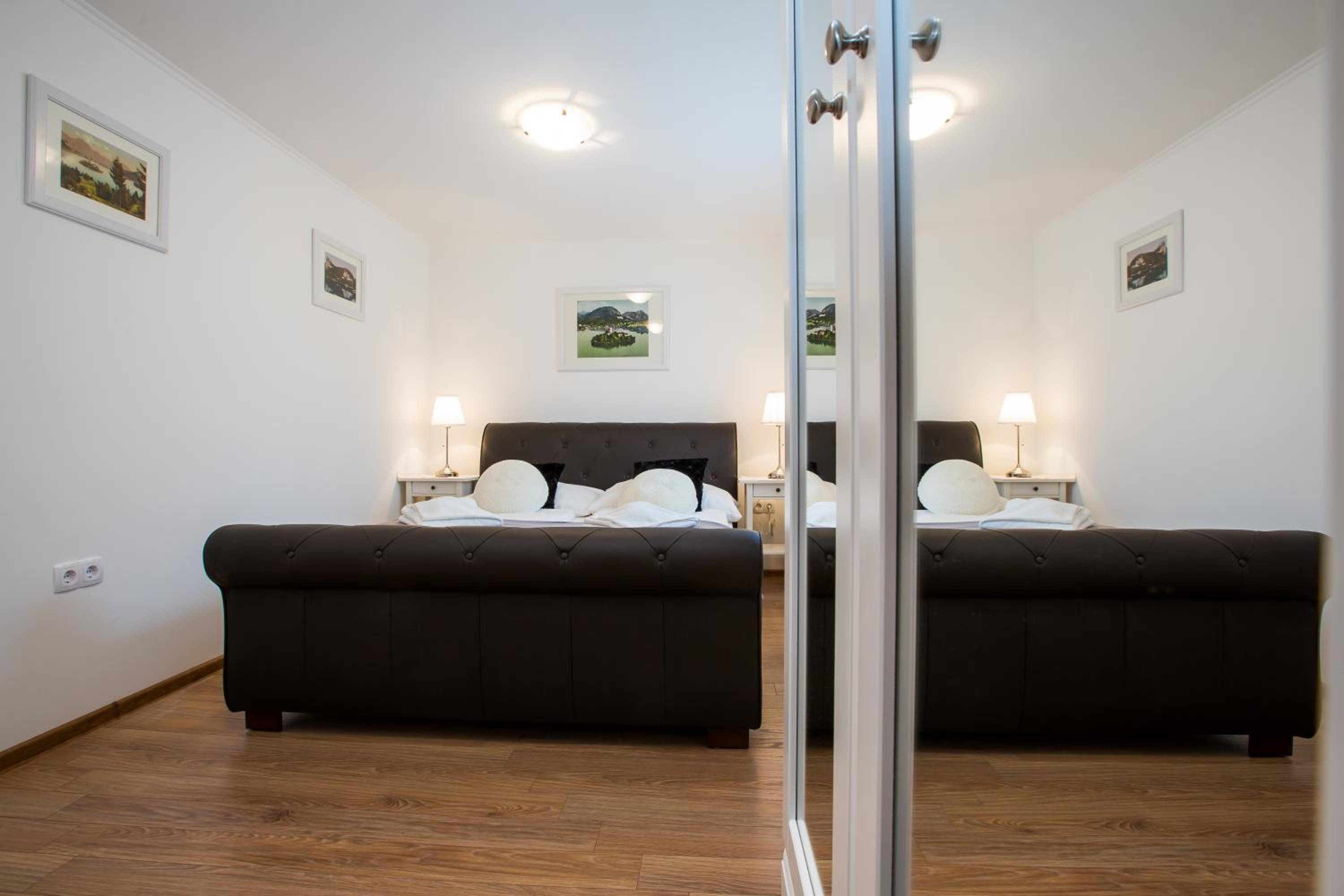 One-Bedroom Apartment - Photo 5