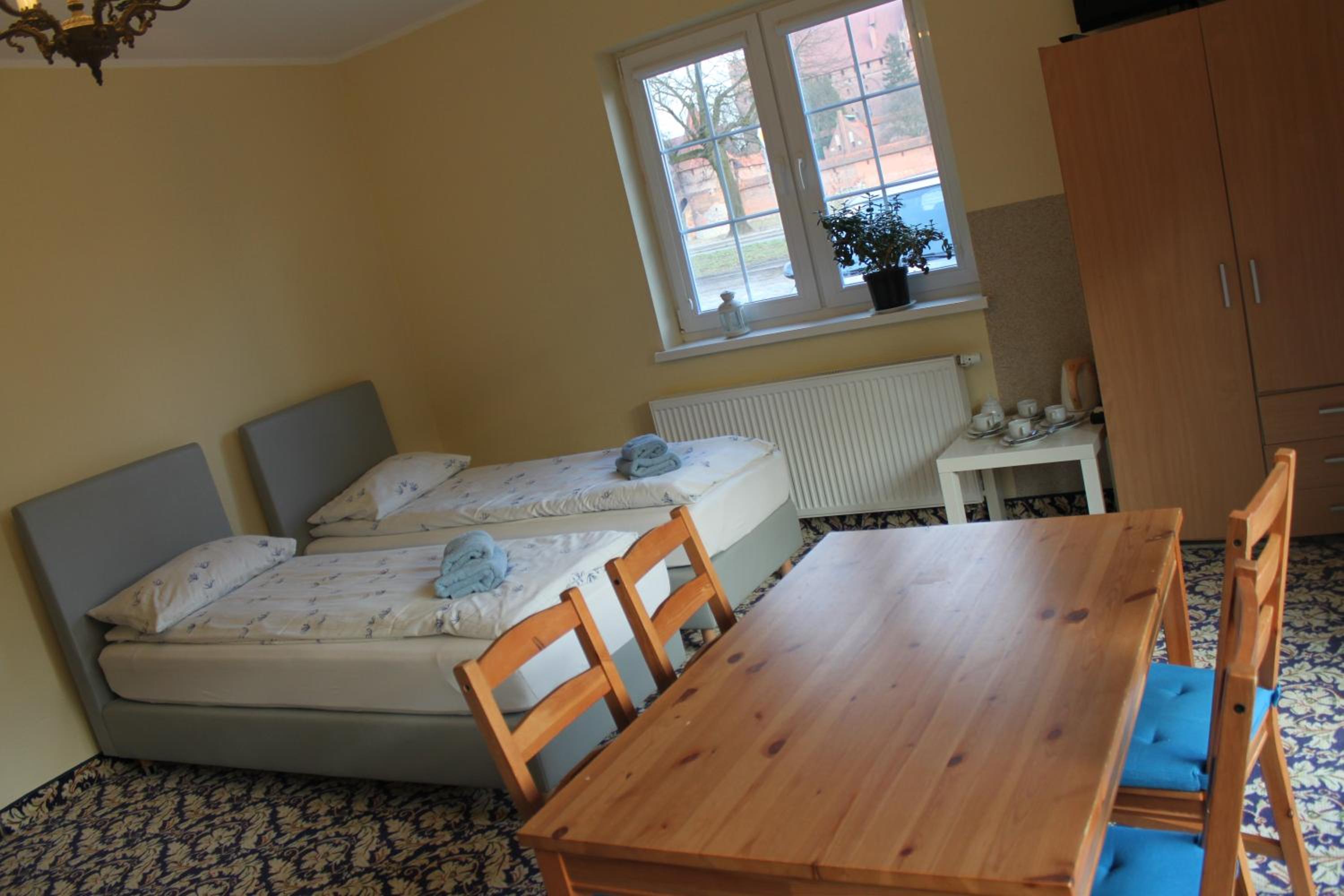 Family Room photo 2