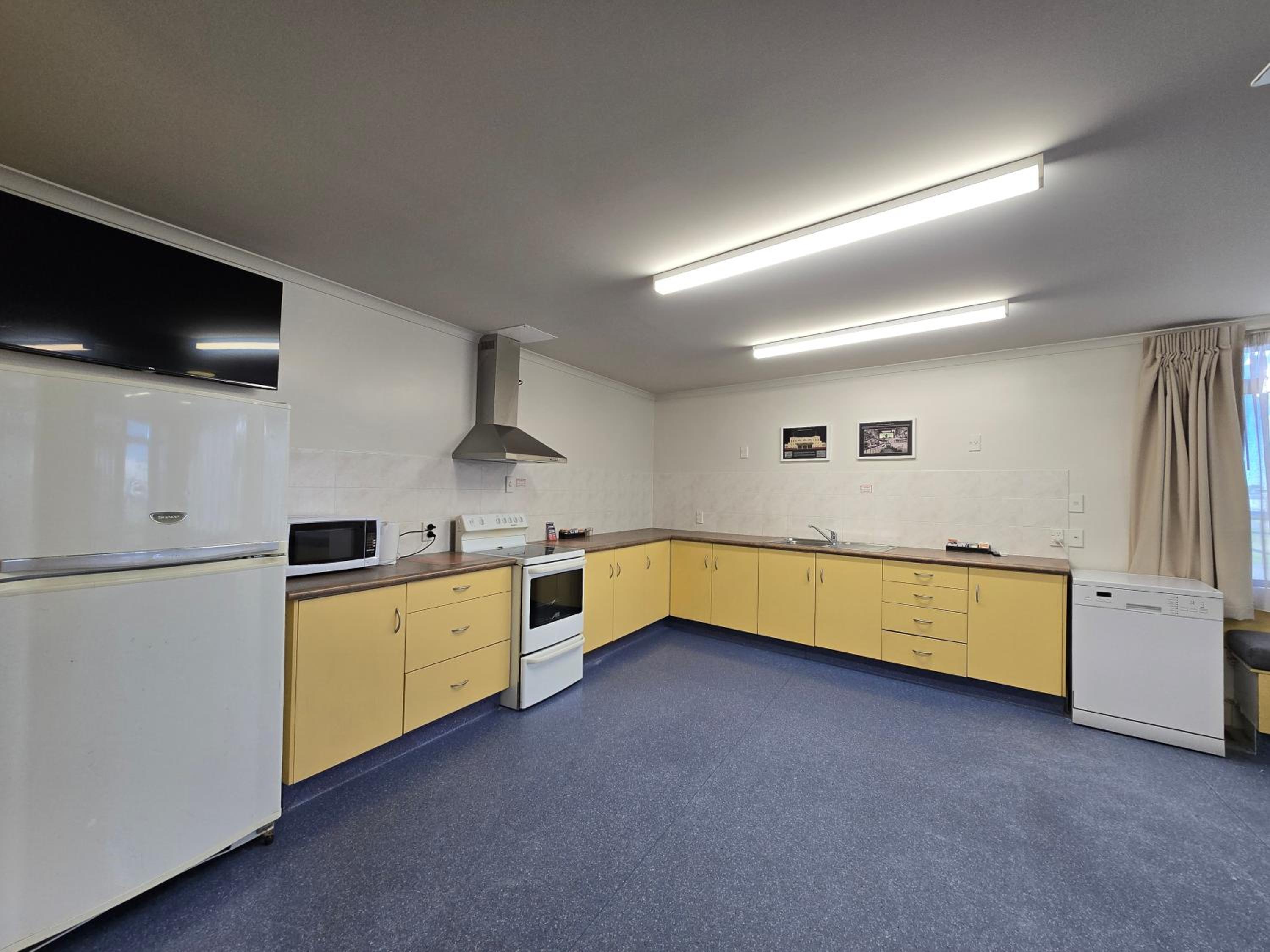 Mixed Dormitory Room photo 2