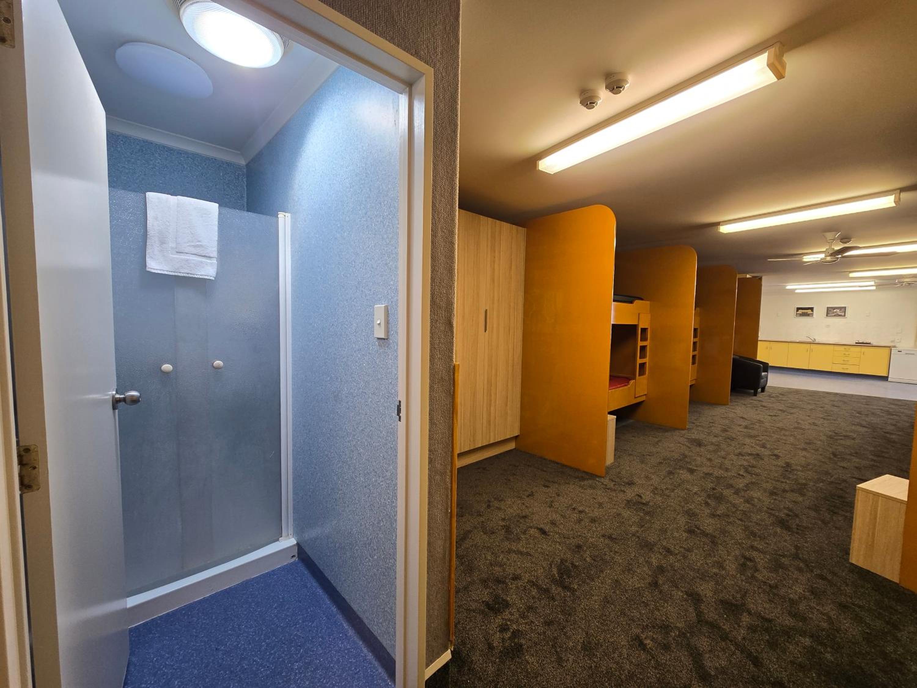 Mixed Dormitory Room photo 3