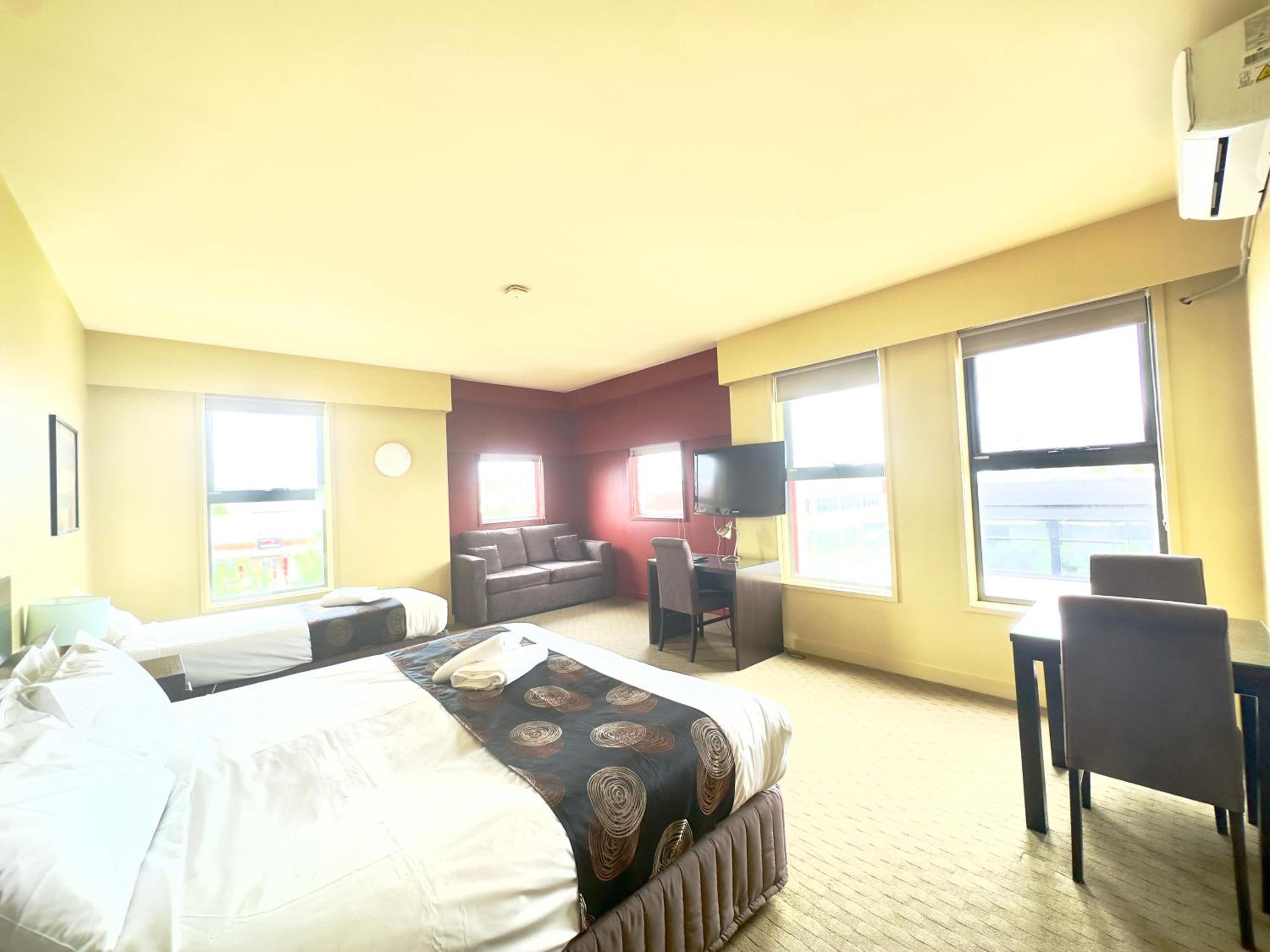 Family Queen Room - Non-Smoking - Photo 2