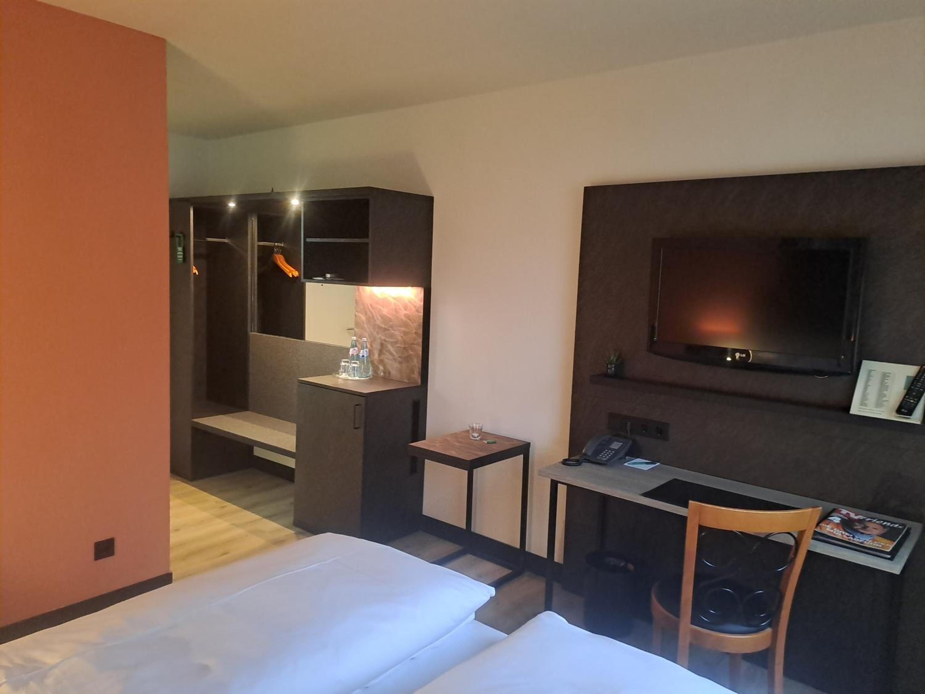 Double Room with Garden View photo 2