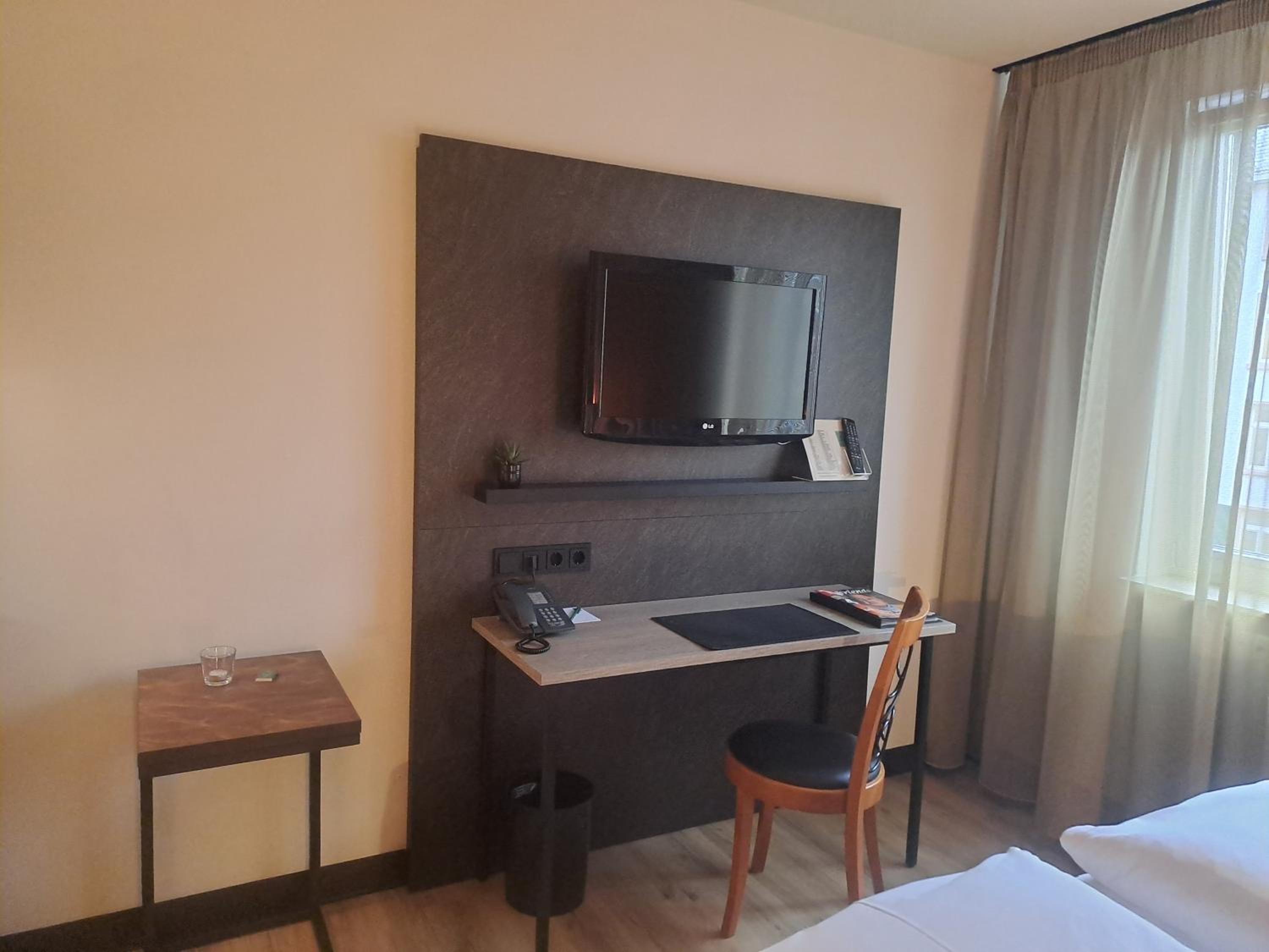 Double Room with Garden View photo 3